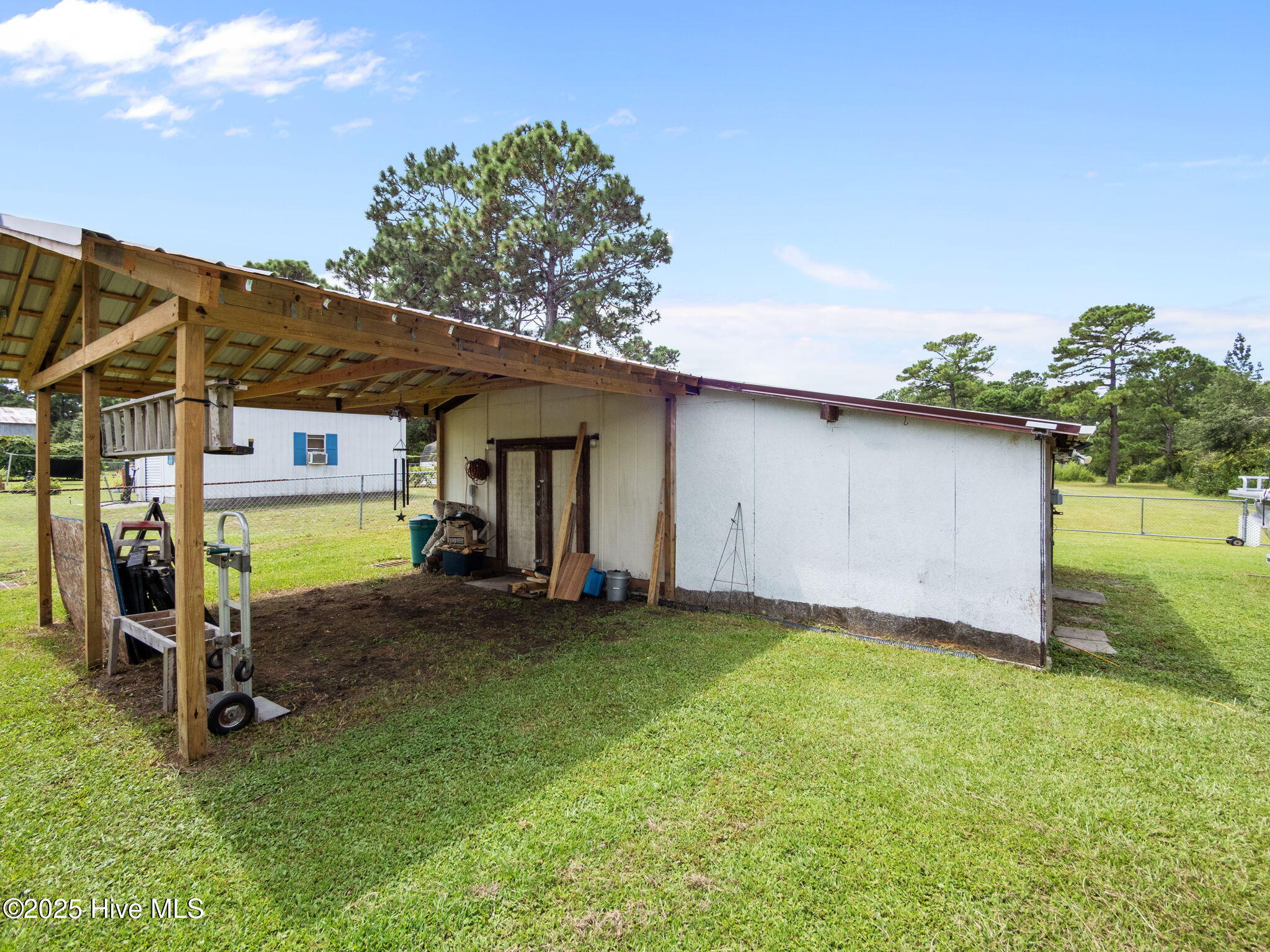 339 E Southwinds Drive