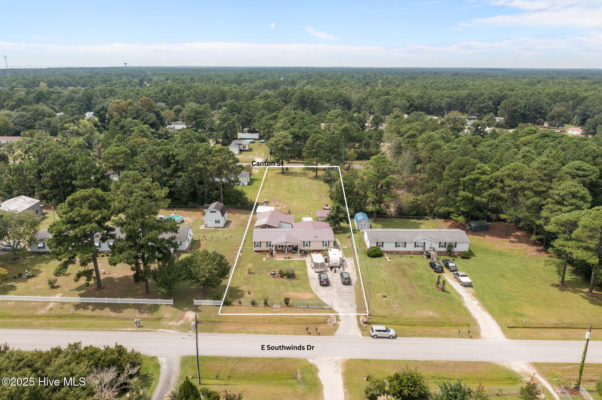 339 E Southwinds Drive