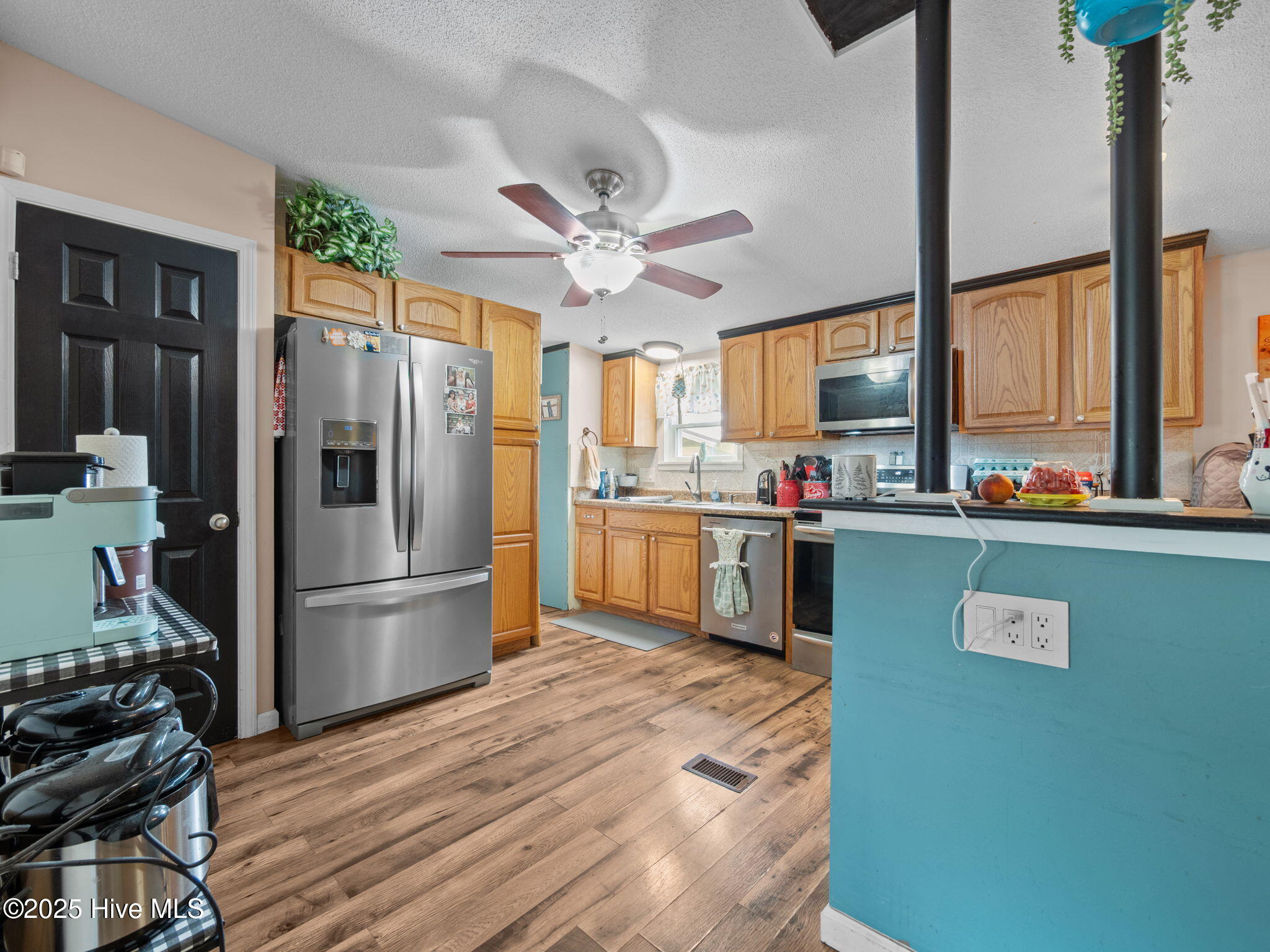 339 E Southwinds Drive