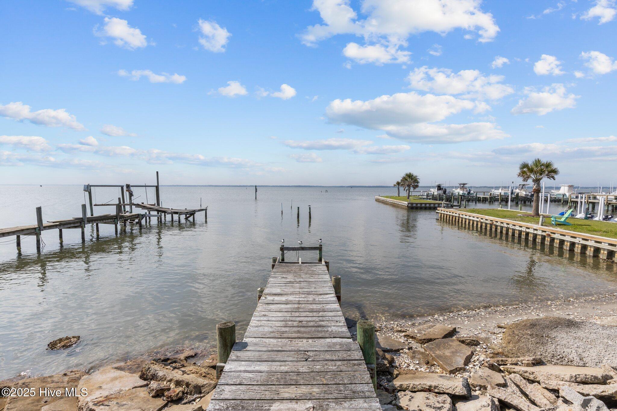 1024 Salter Path Road