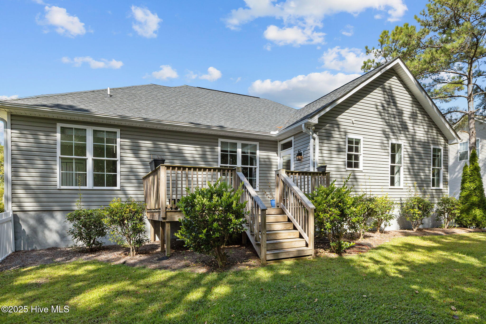 1206 Strange Court