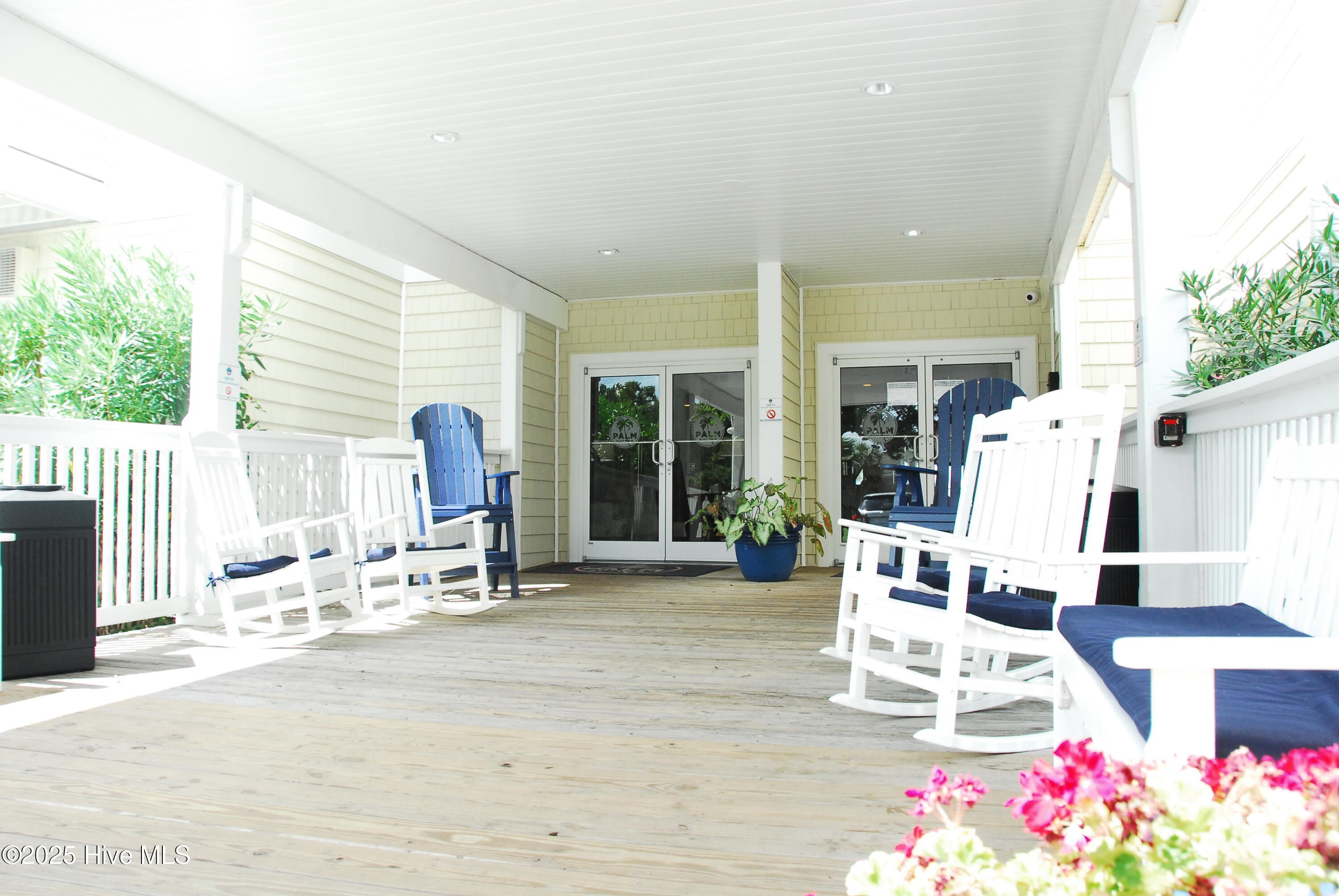 602 W Ft Macon Road, 231
