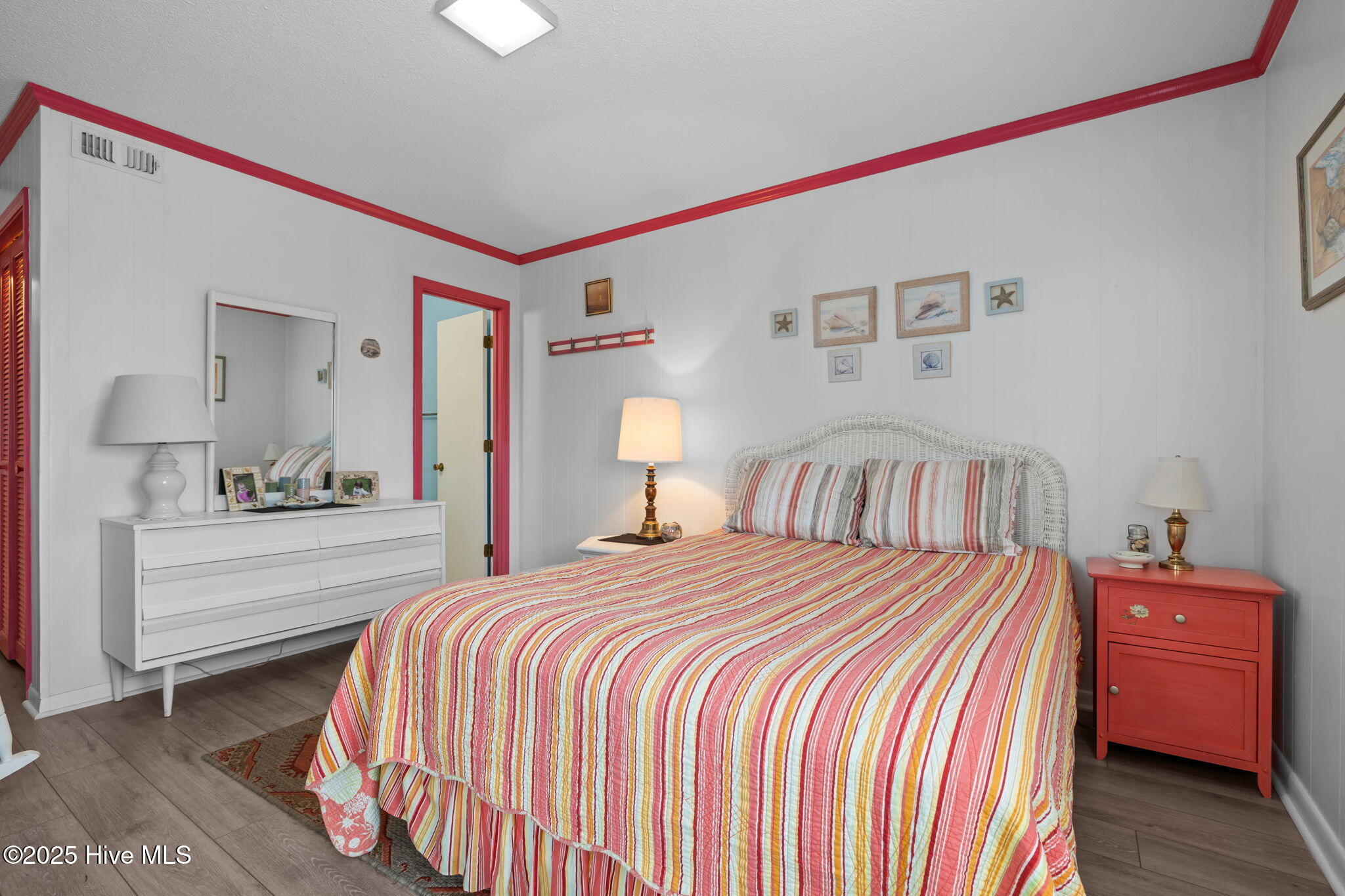 301 E Commerce Way Road, 258