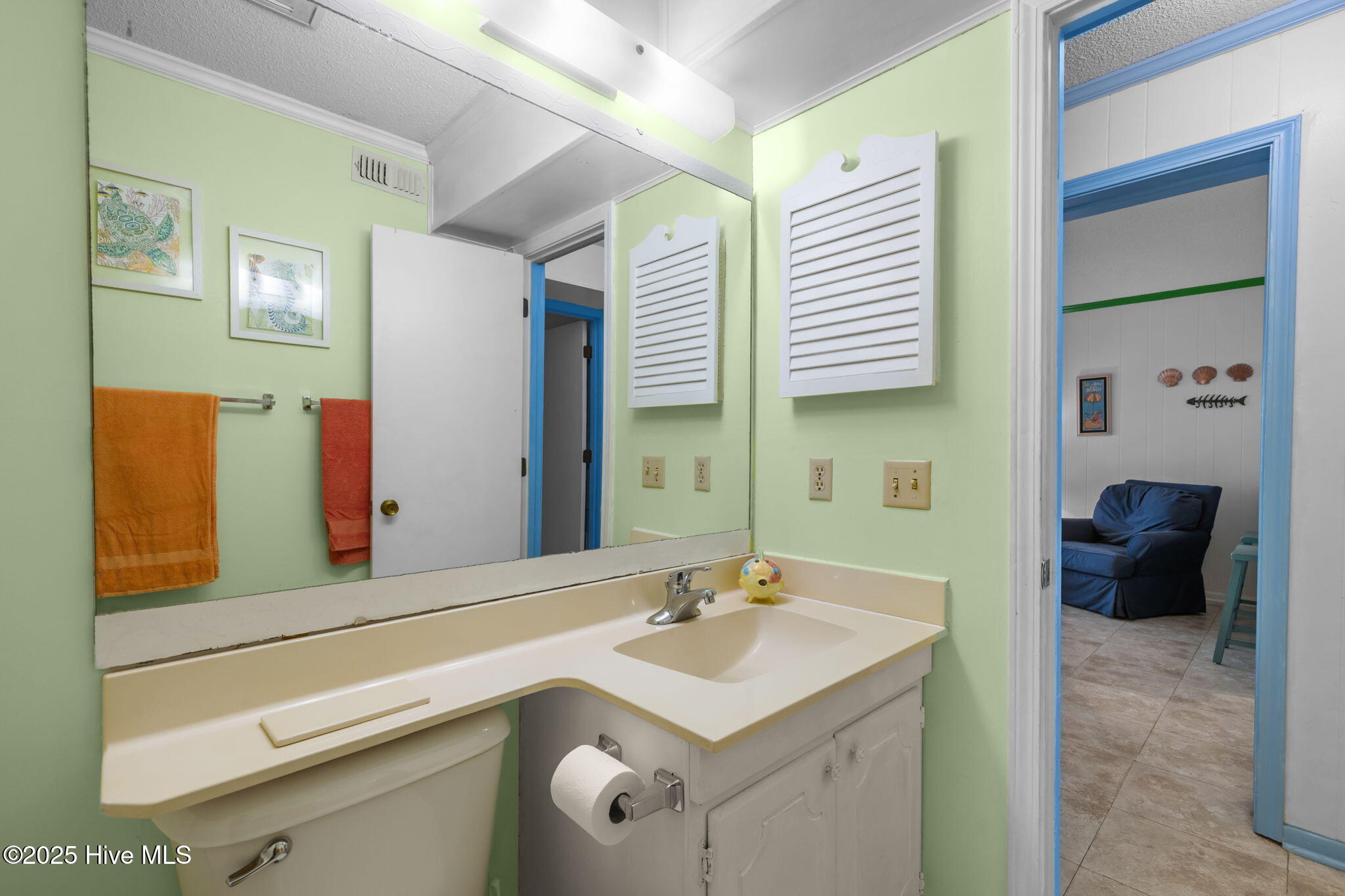 301 E Commerce Way Road, 258