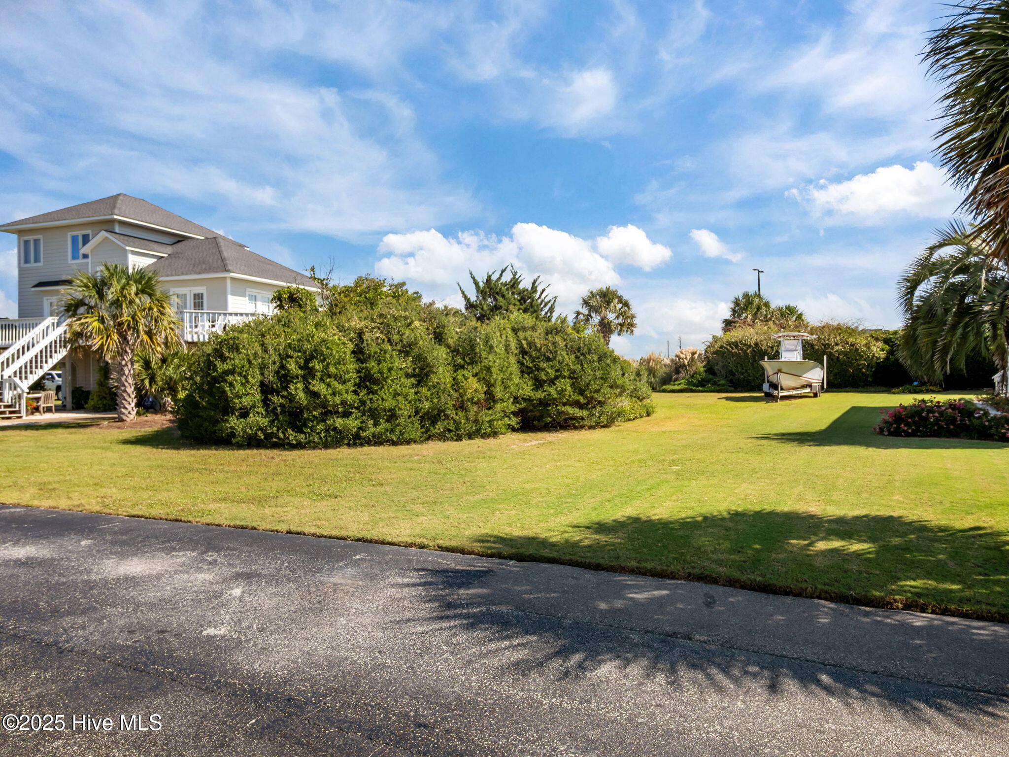 115 Island Quay Court