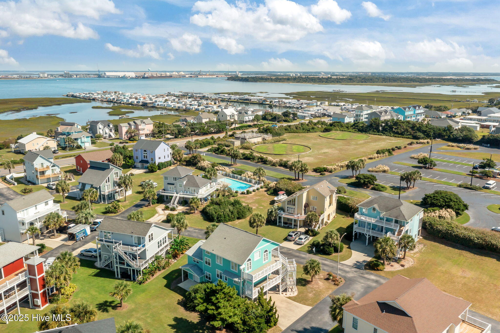 115 Island Quay Court