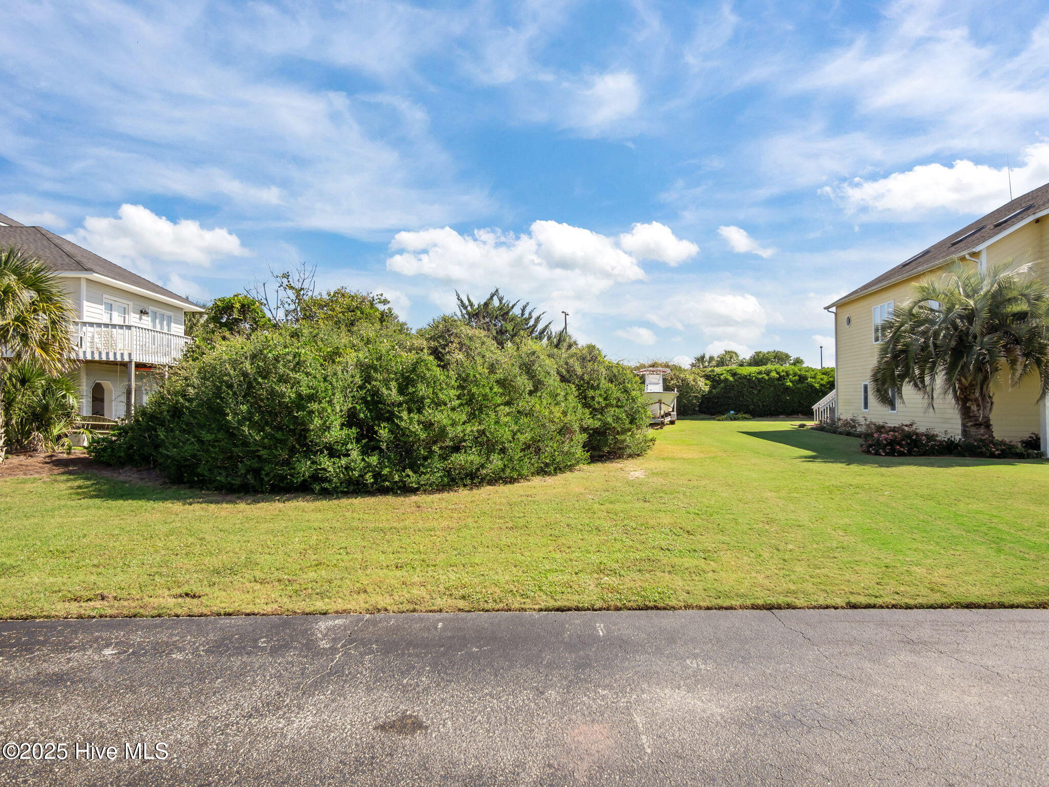 115 Island Quay Court