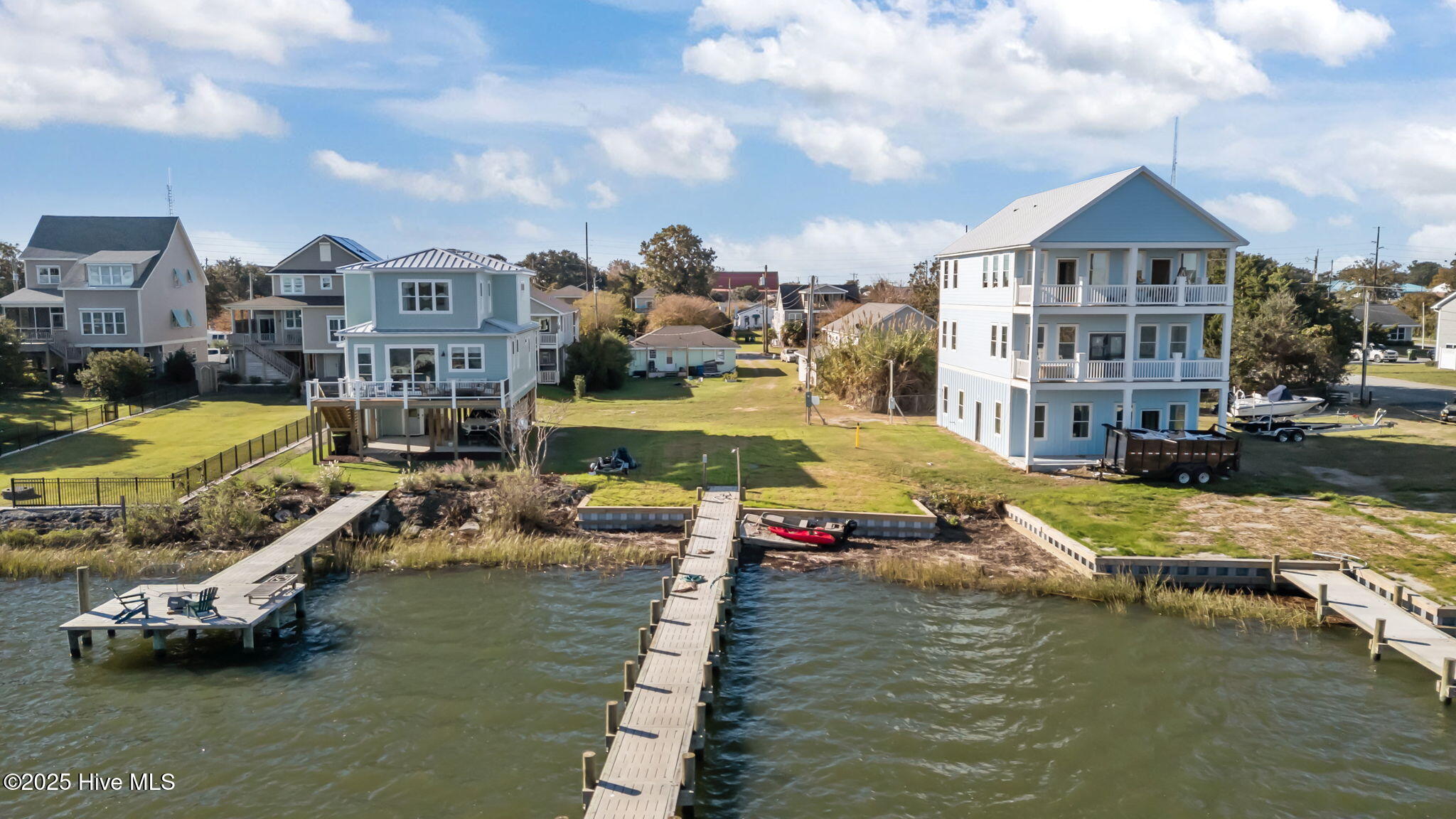 1208 Avery Street, Morehead City