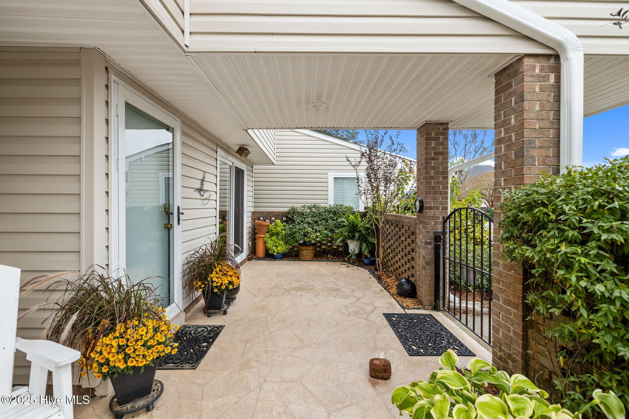 209 Sound Court