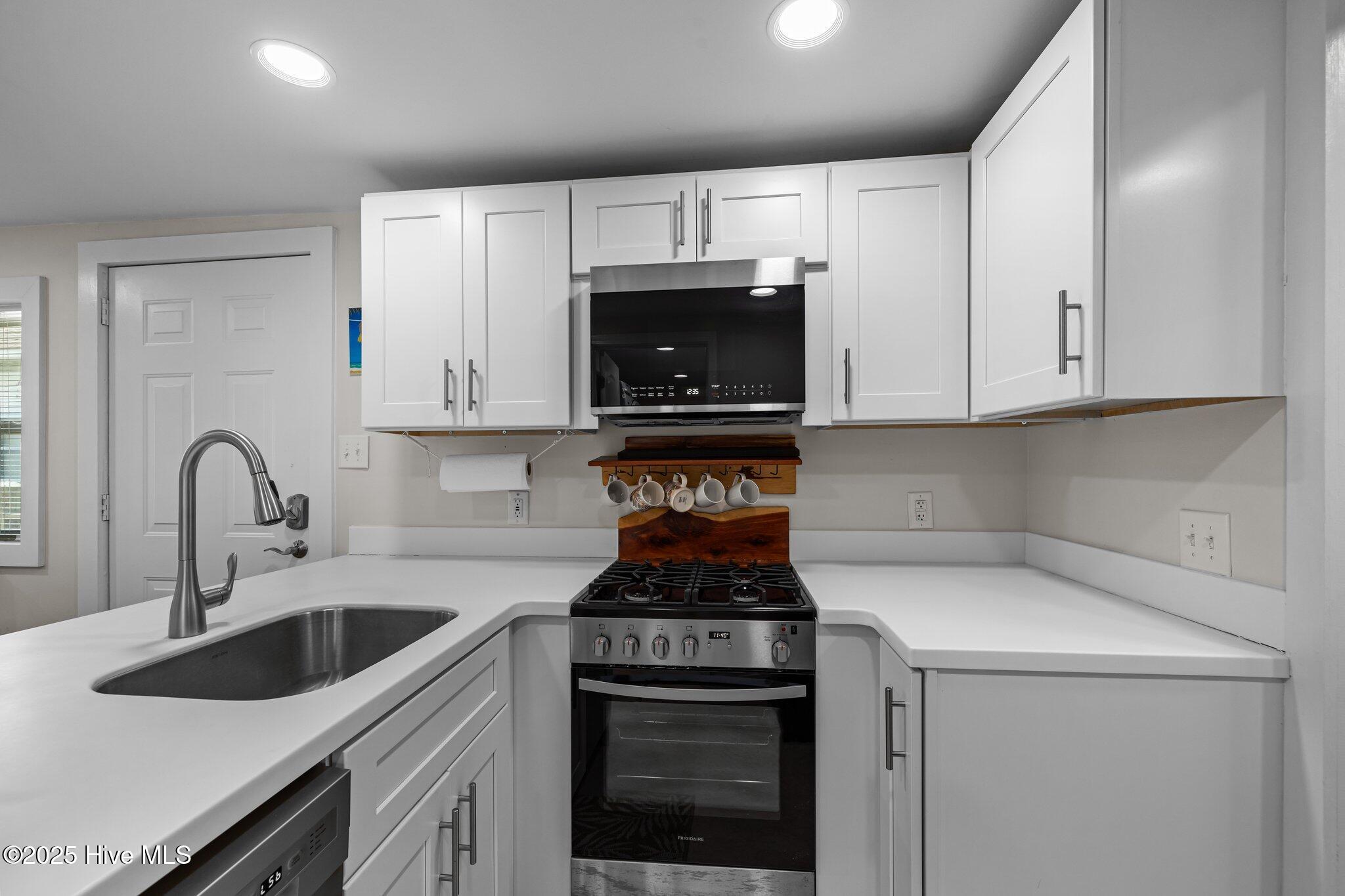 717 Cedar Street, 1/2