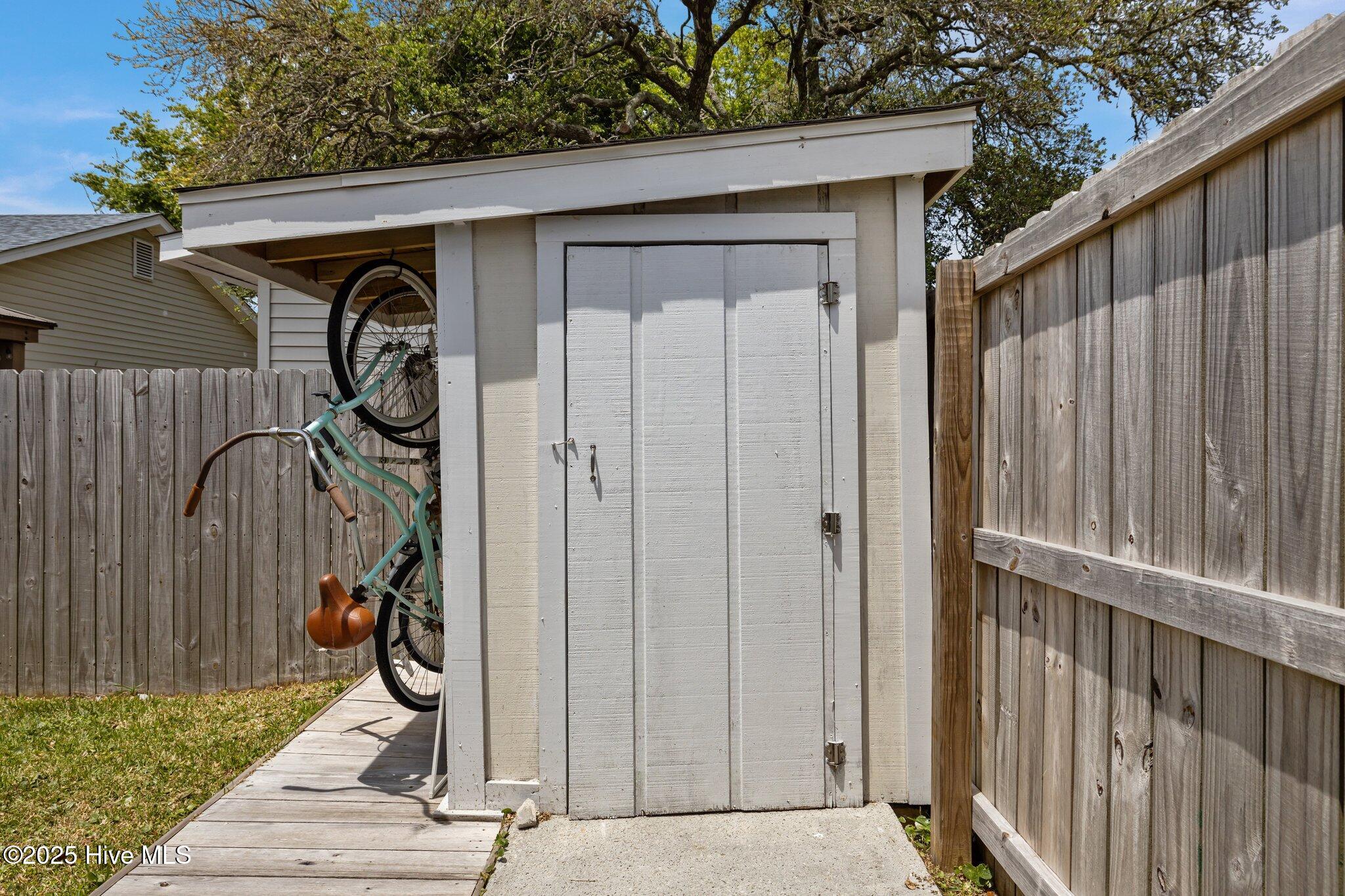 717 Cedar Street, 1/2