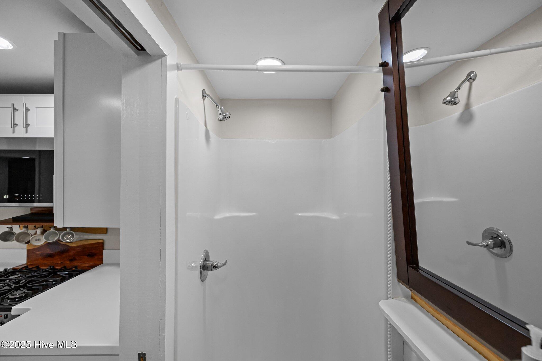 717 Cedar Street, 1/2