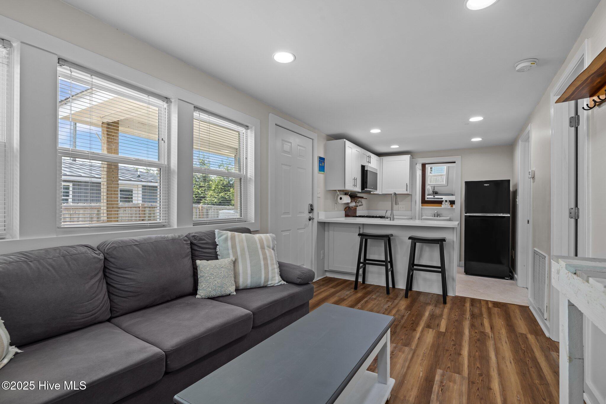 717 Cedar Street, 1/2