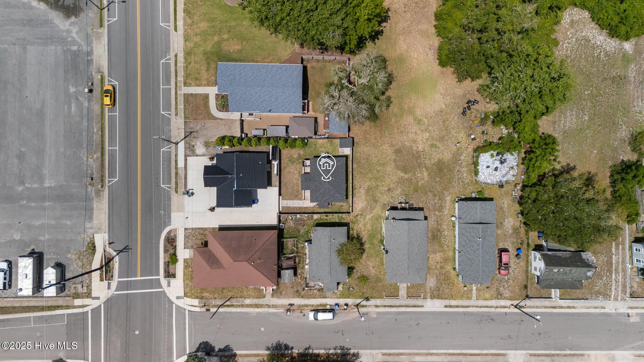 717 Cedar Street, 1/2