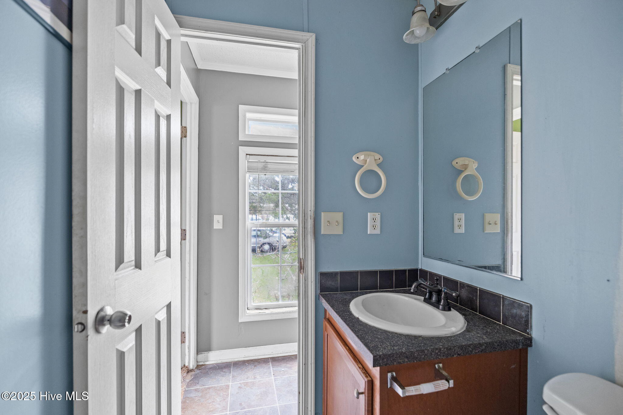 143 Zacchaeus Avenue