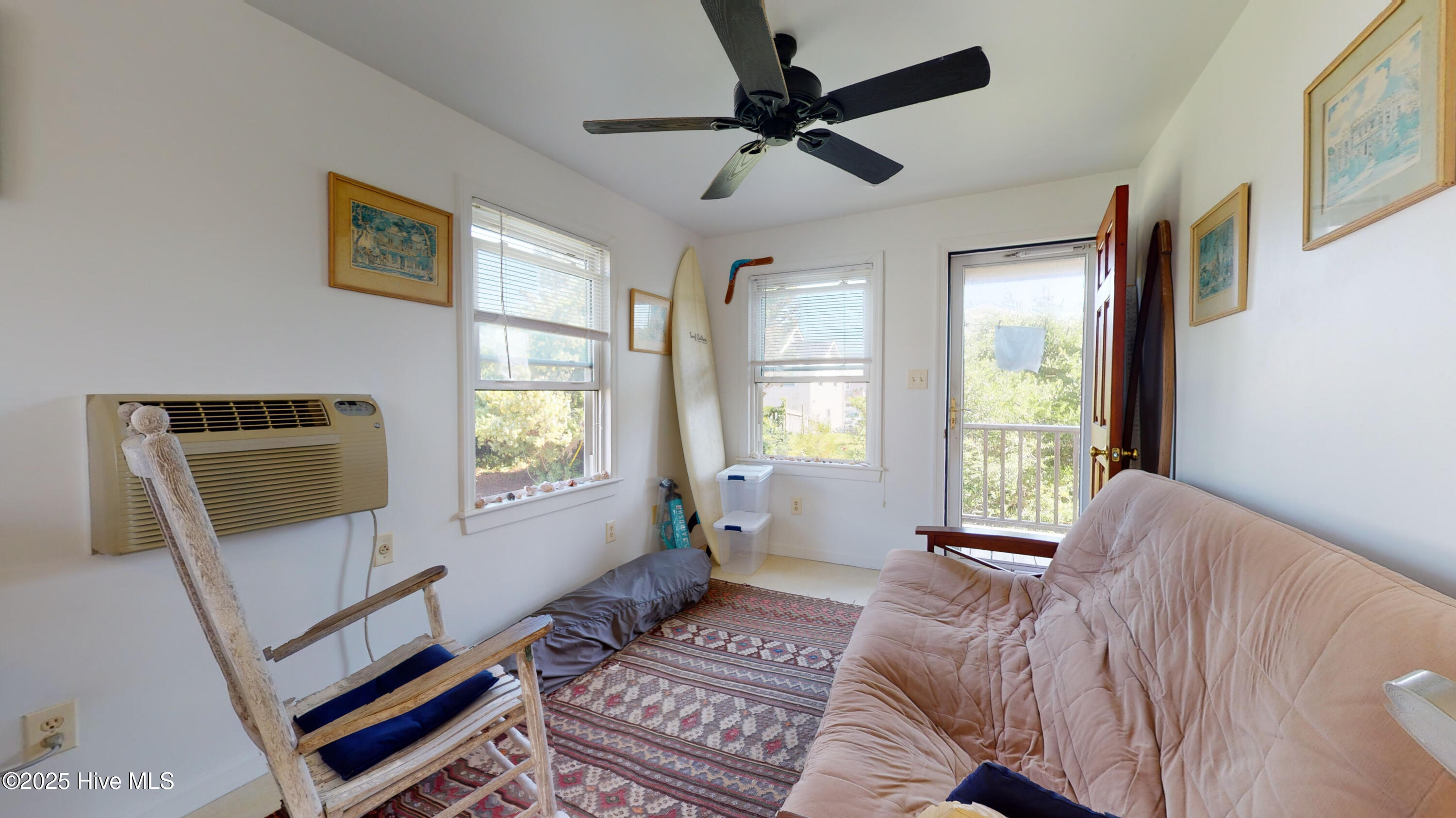 404 E Terminal Boulevard