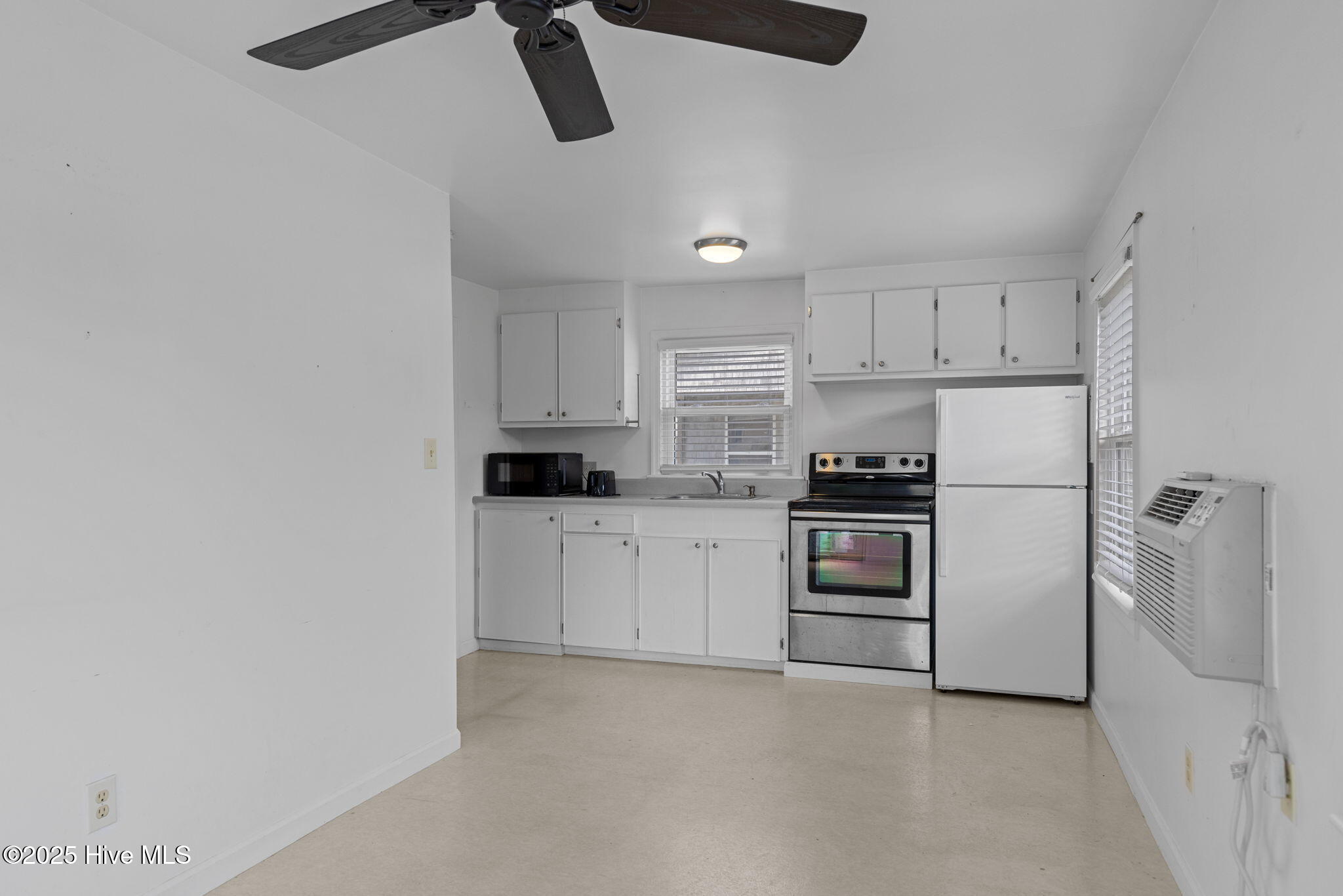 404 E Terminal Boulevard