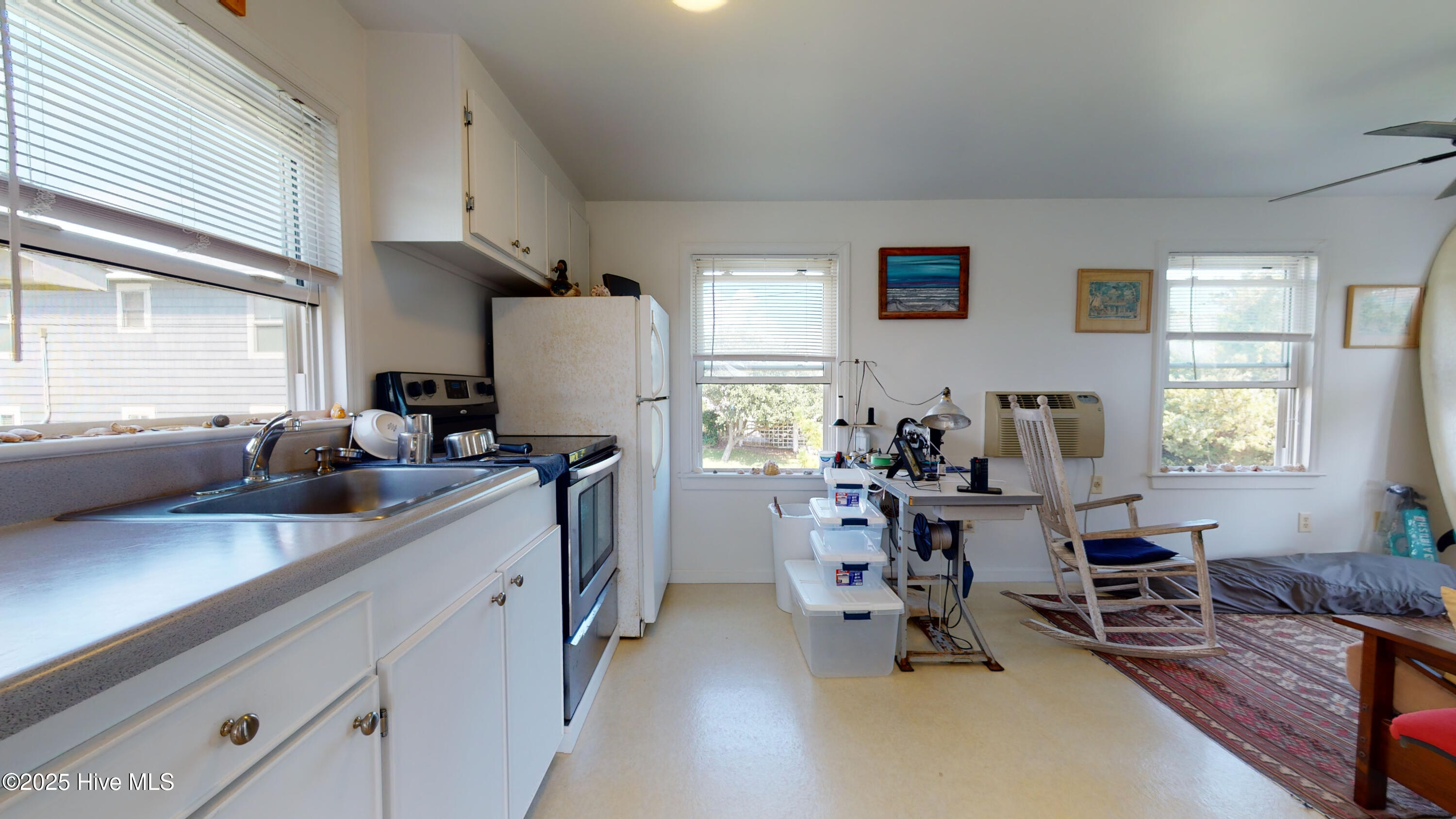 404 E Terminal Boulevard