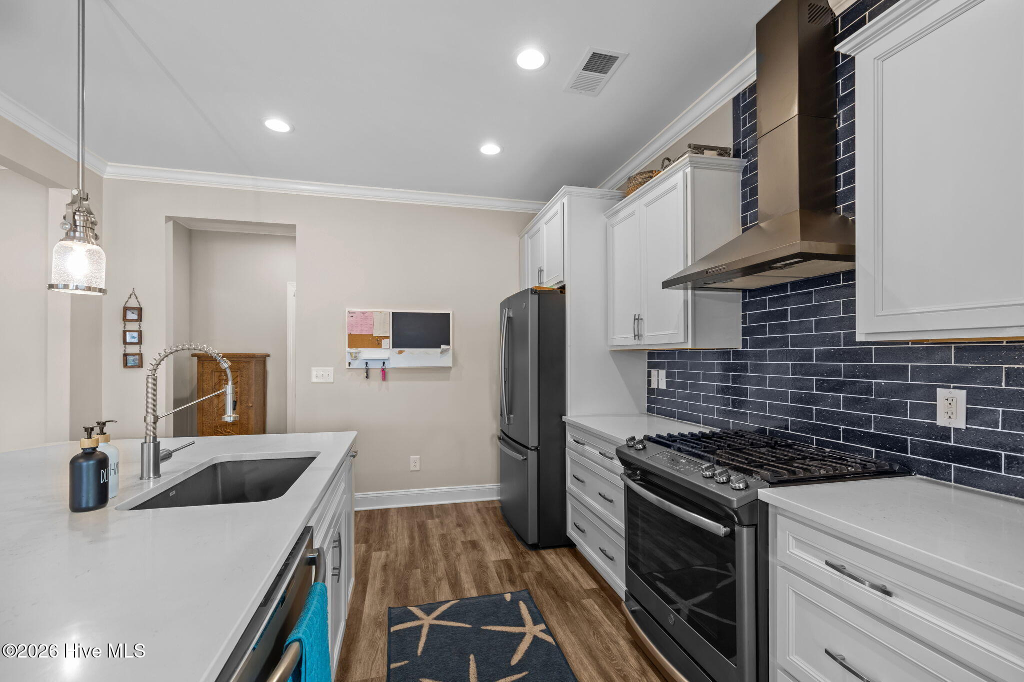 204 Taylorwood Drive