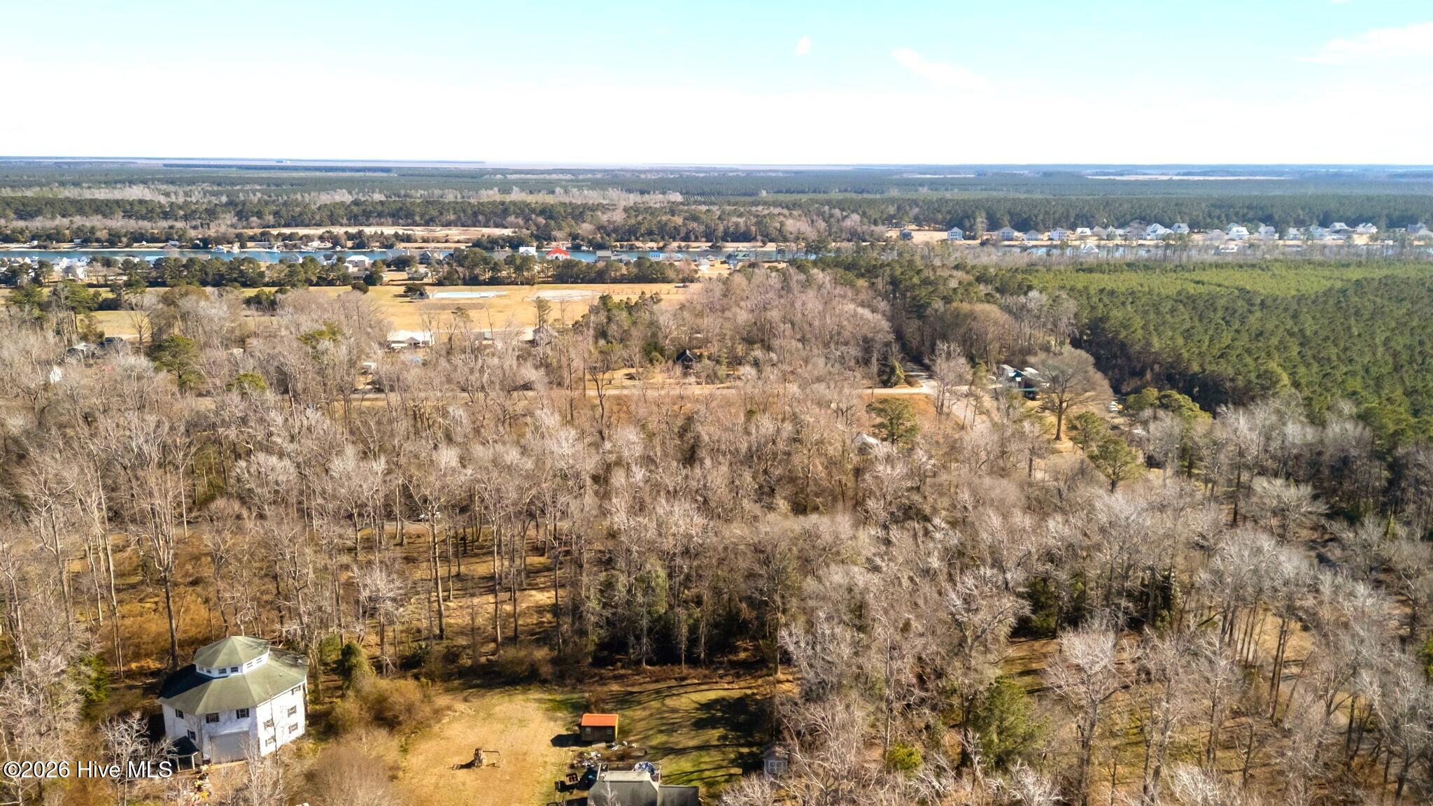 107 Tradewinds Road