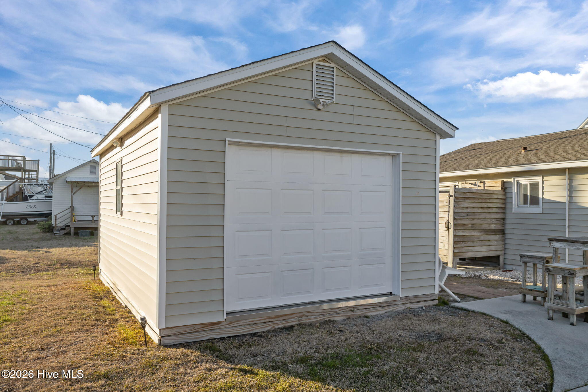 404 Dobbs Street