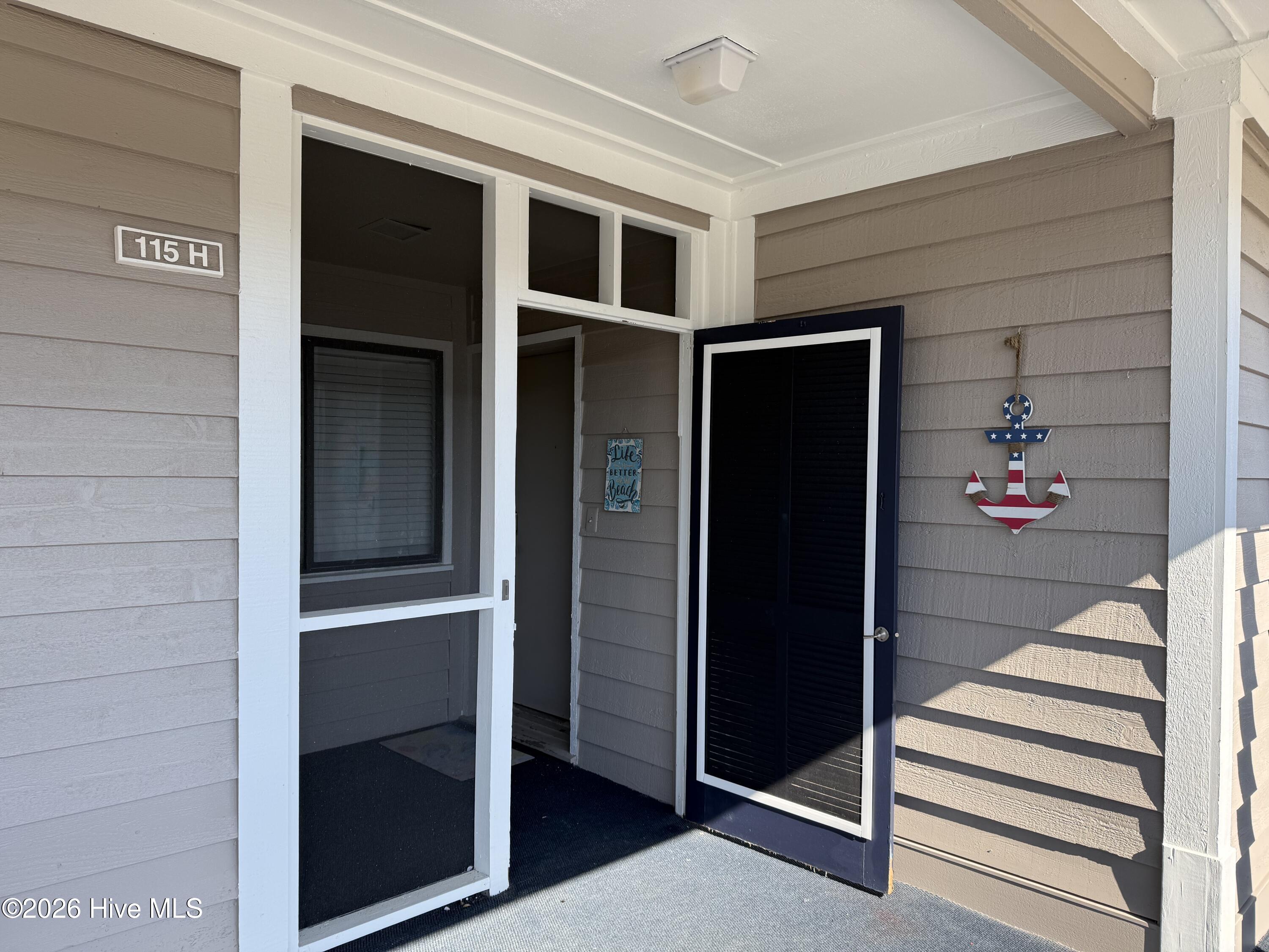 2304 W Ft Macon Road H115