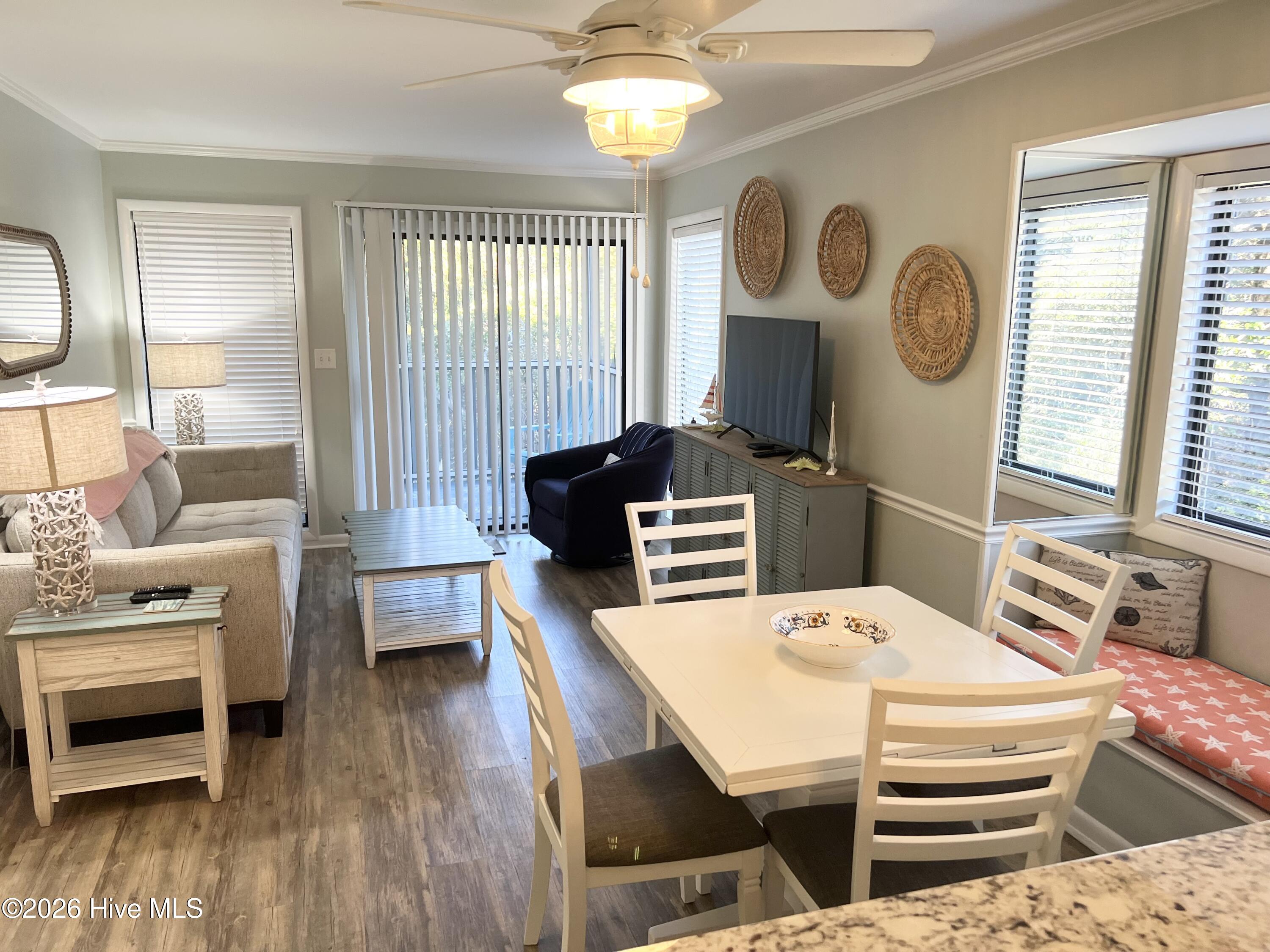 2304 W Ft Macon Road H115