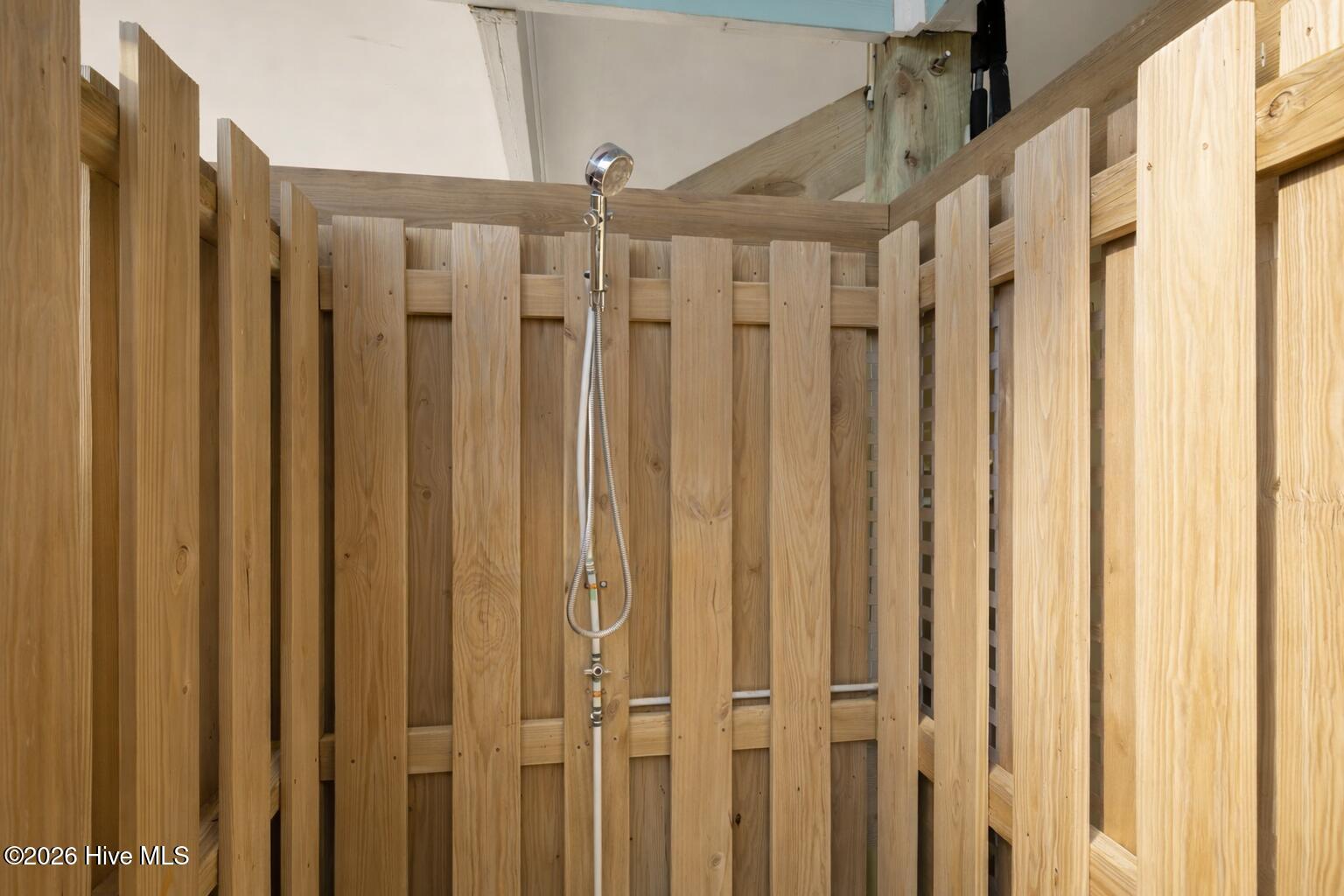 107 Beachwood Drive 2b