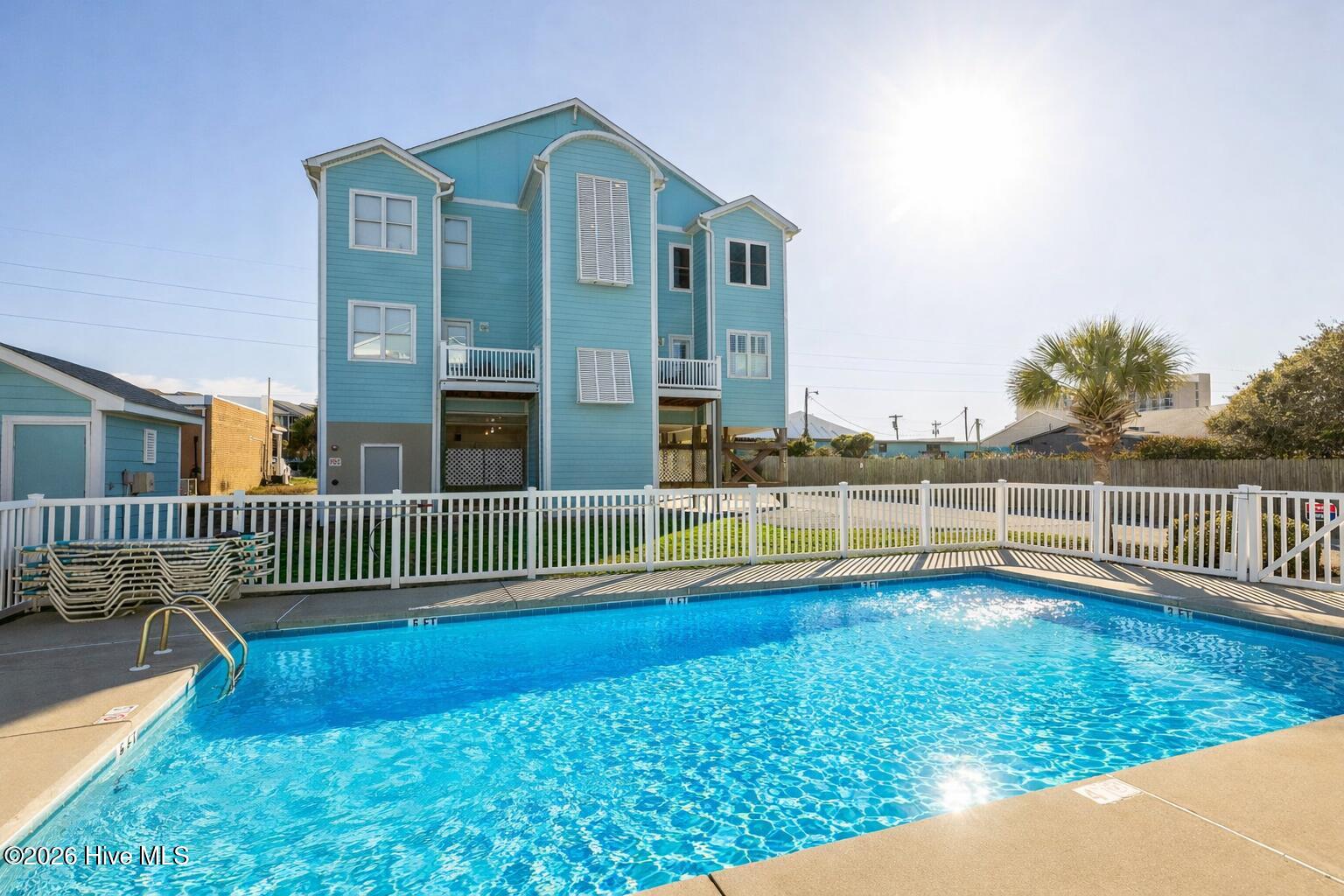 107 Beachwood Drive 2b