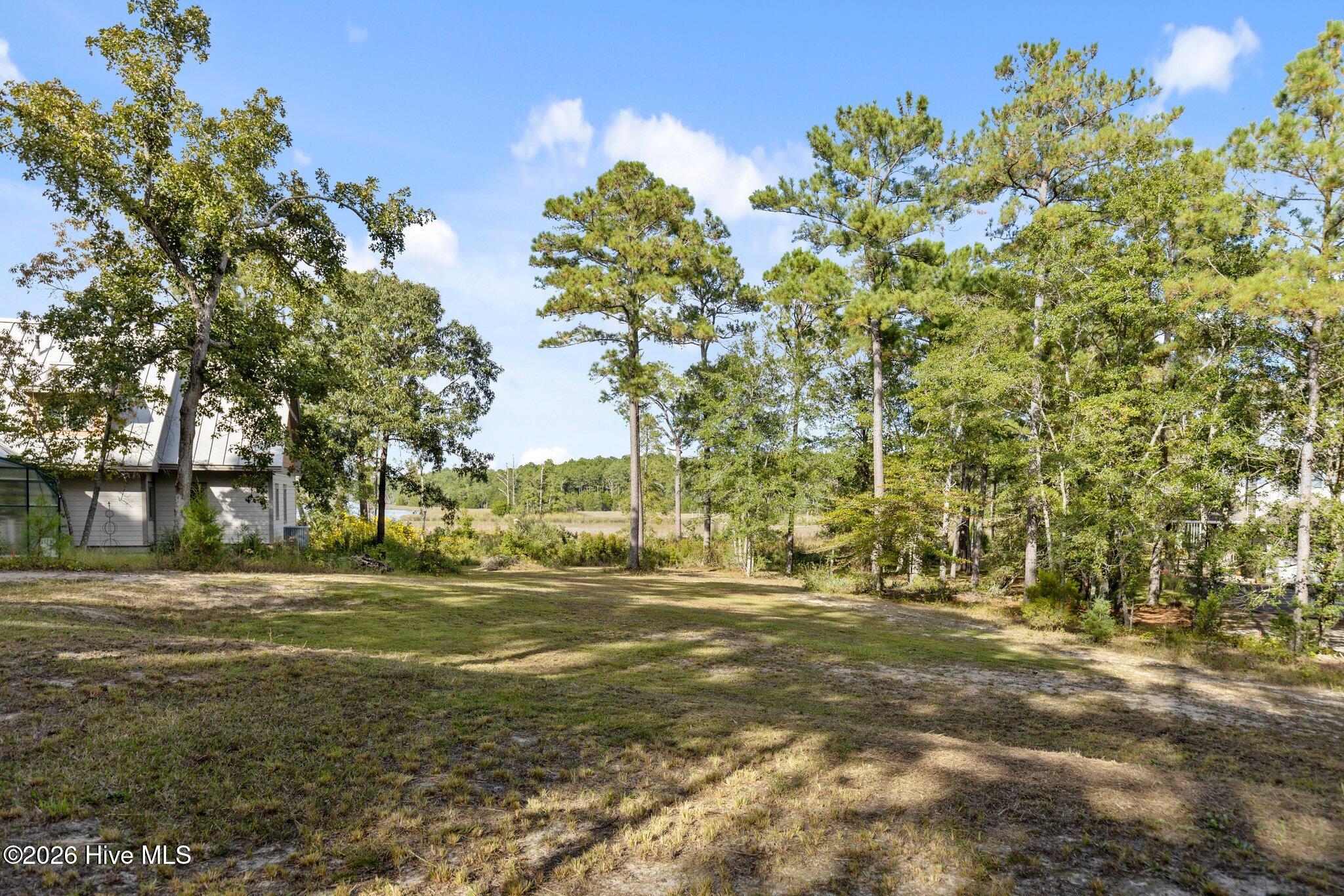 106 Neusiok Drive
