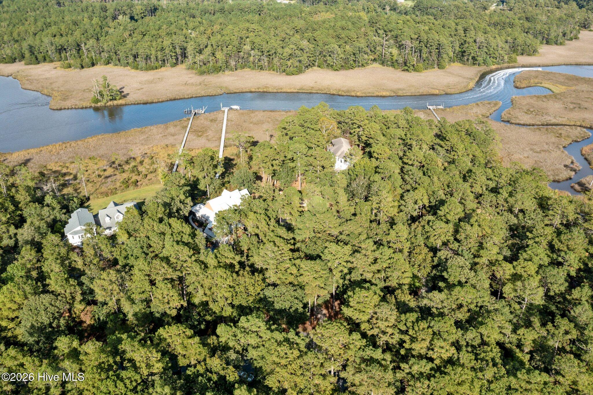 106 Neusiok Drive