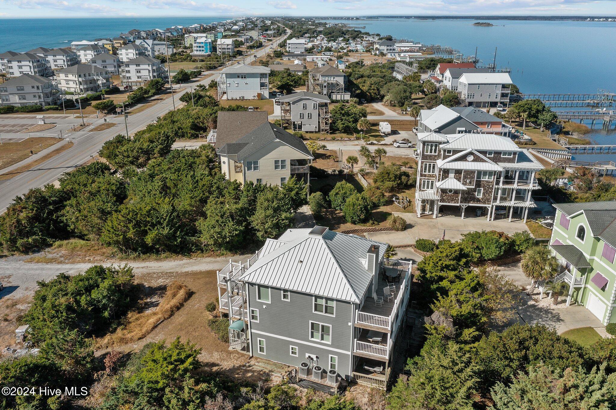 2610 Emerald Drive