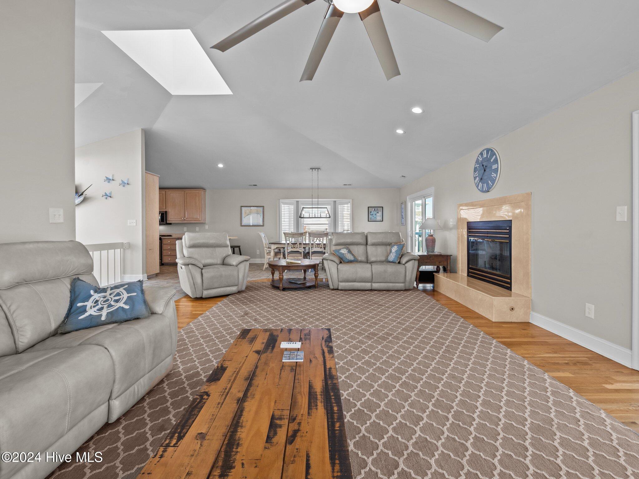 2610 Emerald Drive