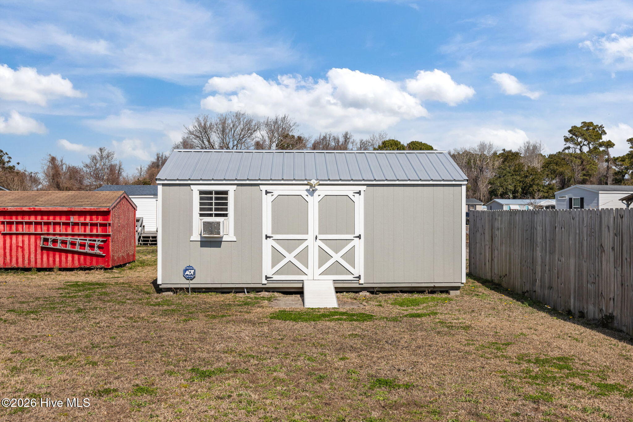 621 W Beaufort Road