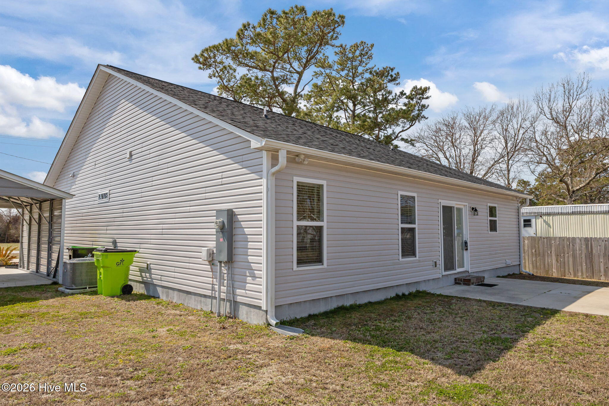 621 W Beaufort Road