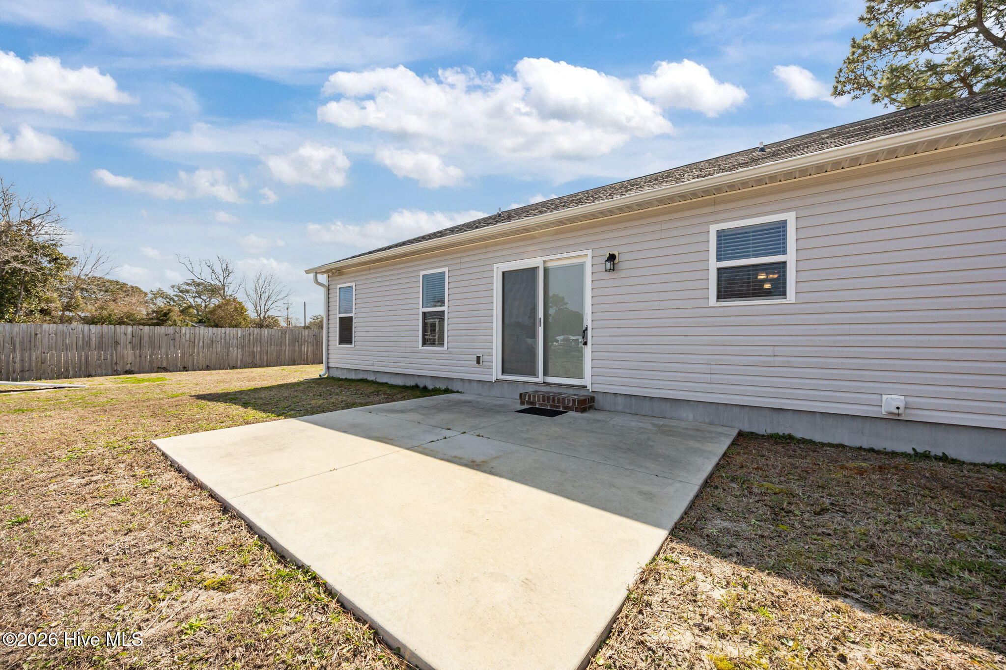 621 W Beaufort Road