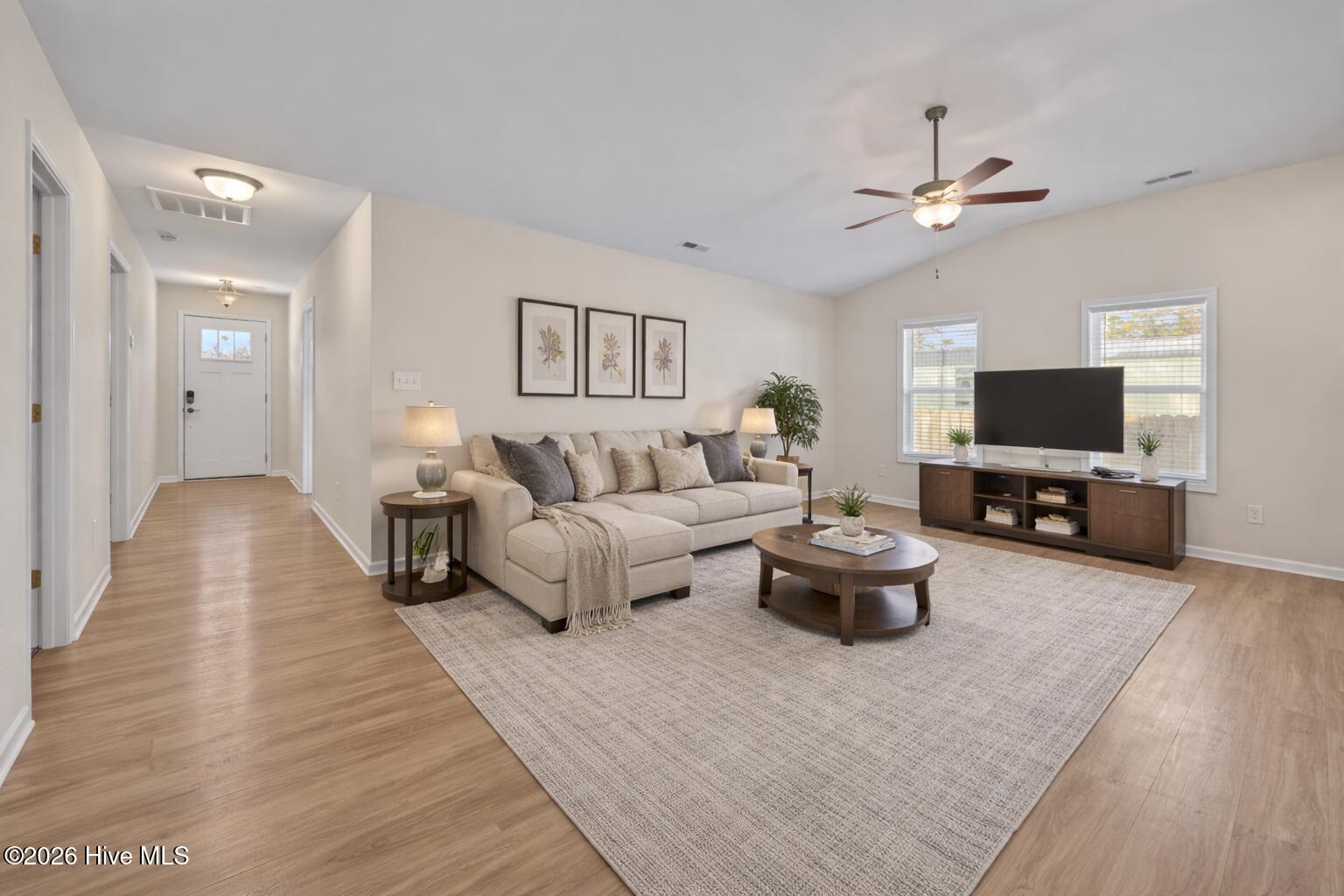 621 W Beaufort Road