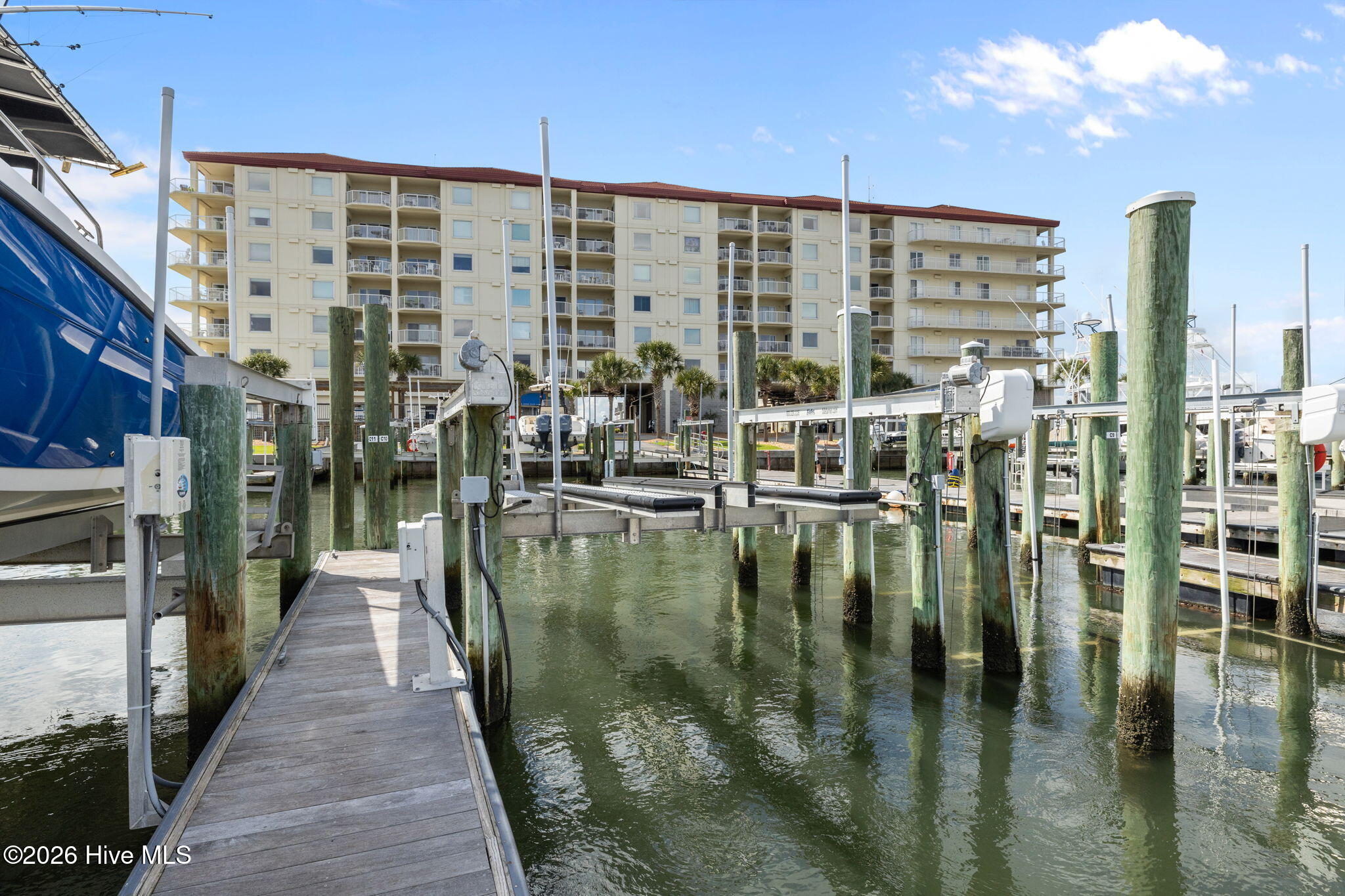 100 Olde Towne Yacht Club Drive C10