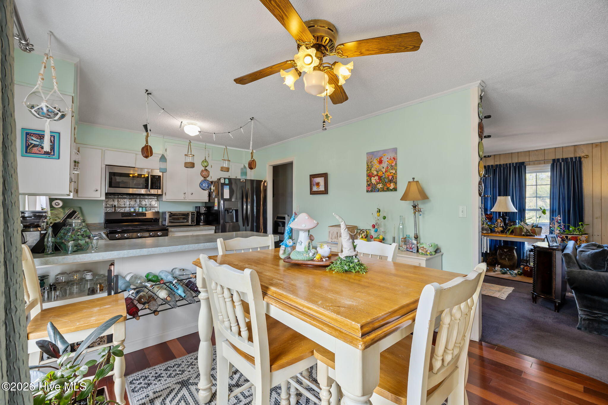 458 Bayview Drive
