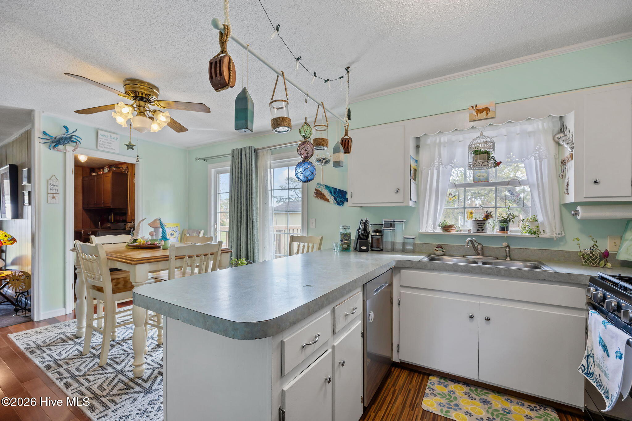 458 Bayview Drive