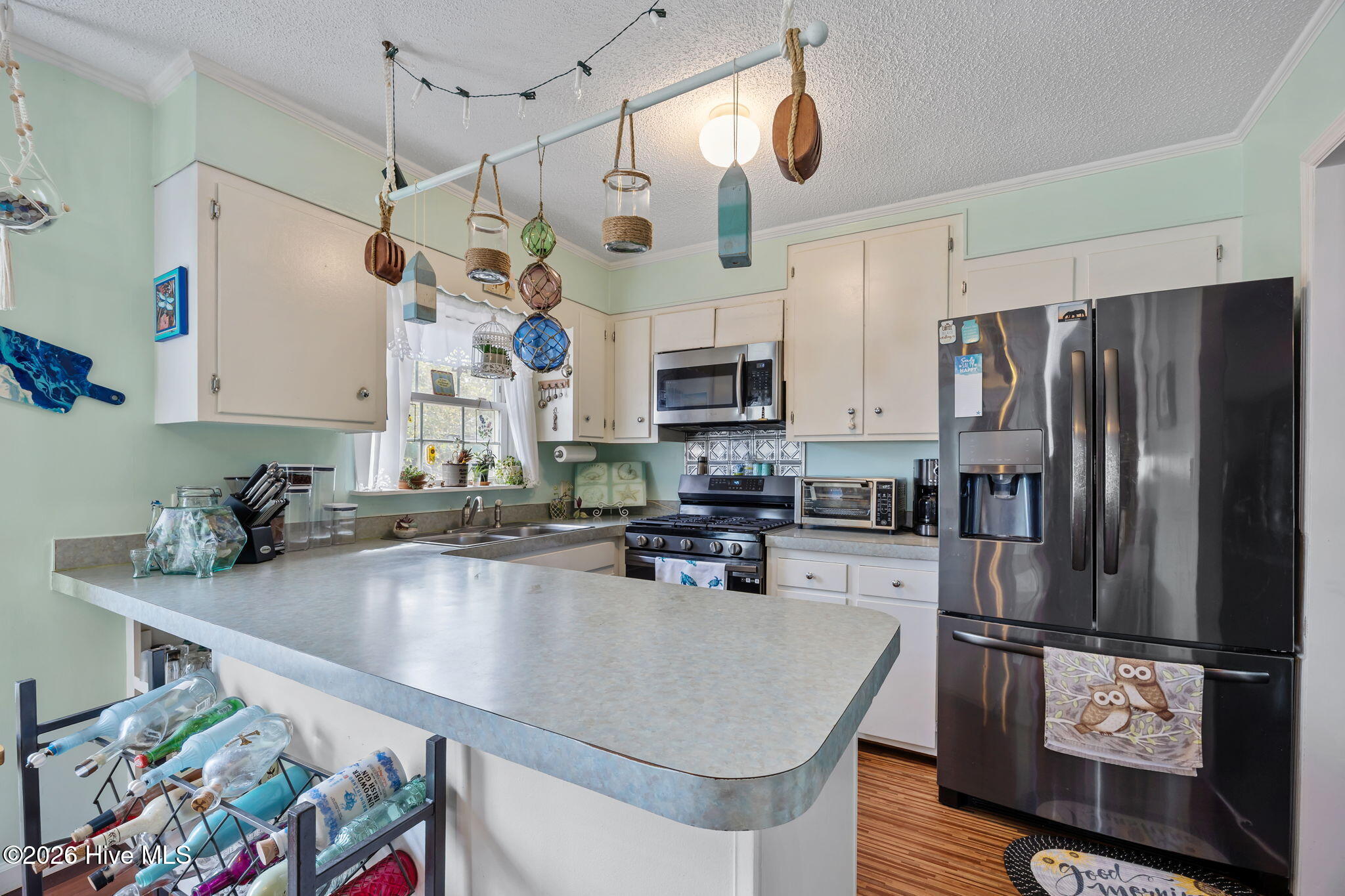 458 Bayview Drive