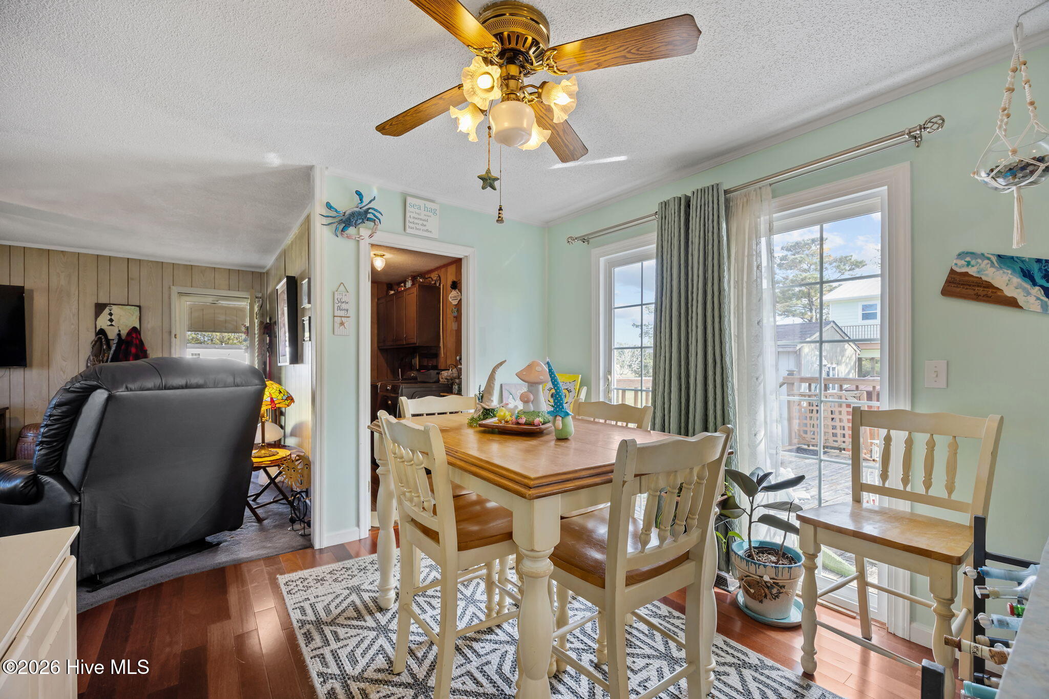458 Bayview Drive