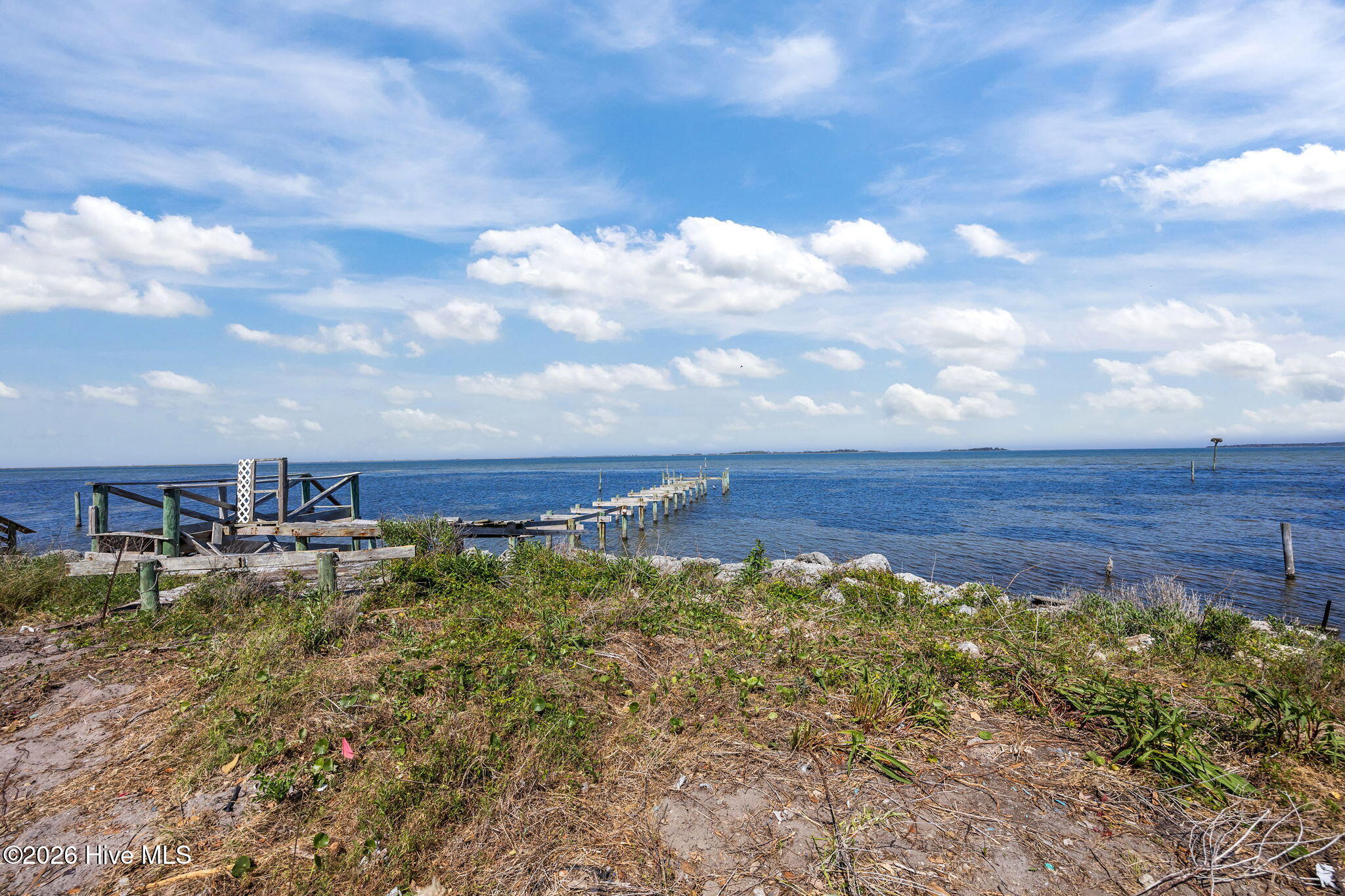 2472 Cedar Island Road