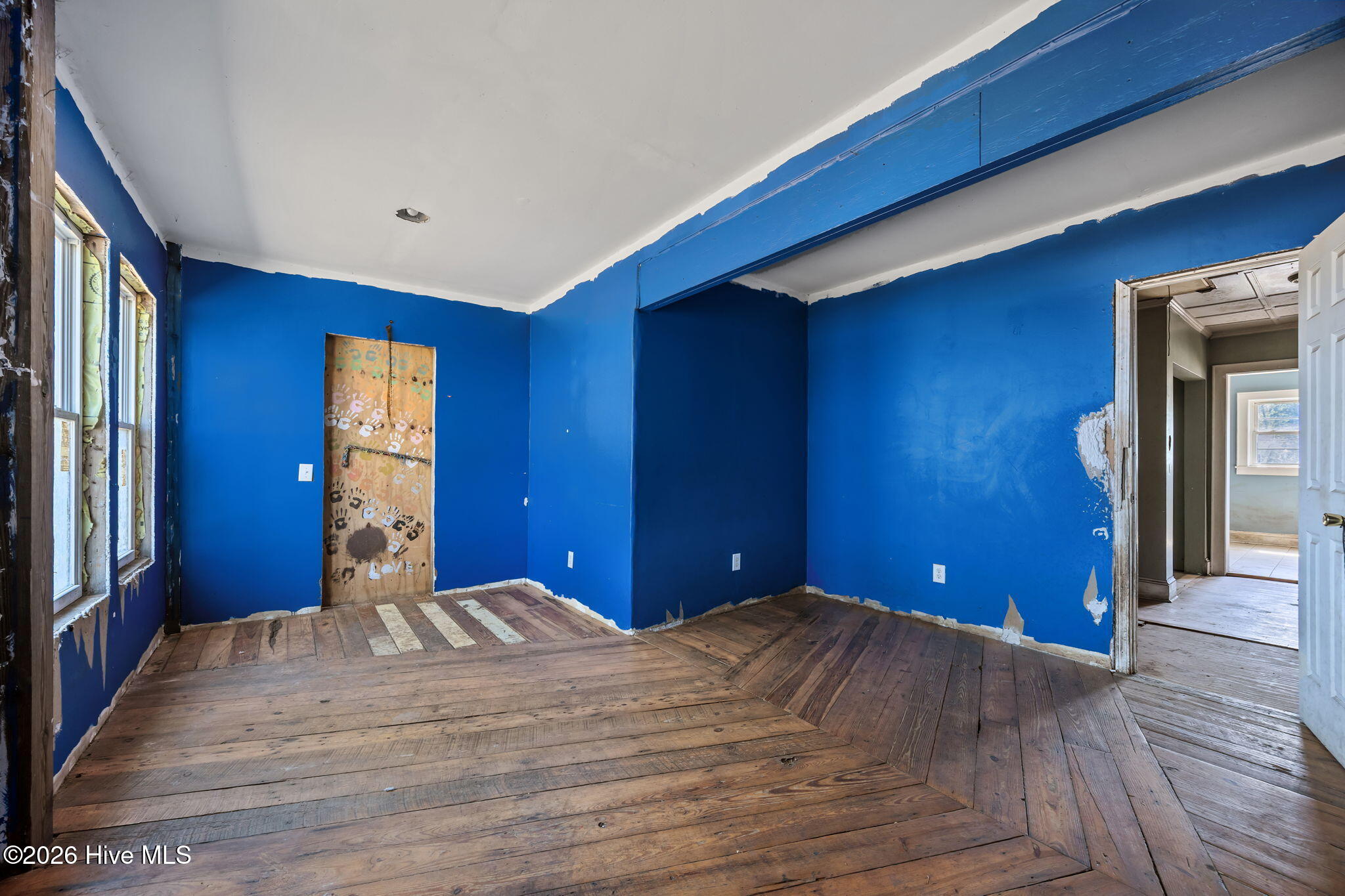 2472 Cedar Island Road