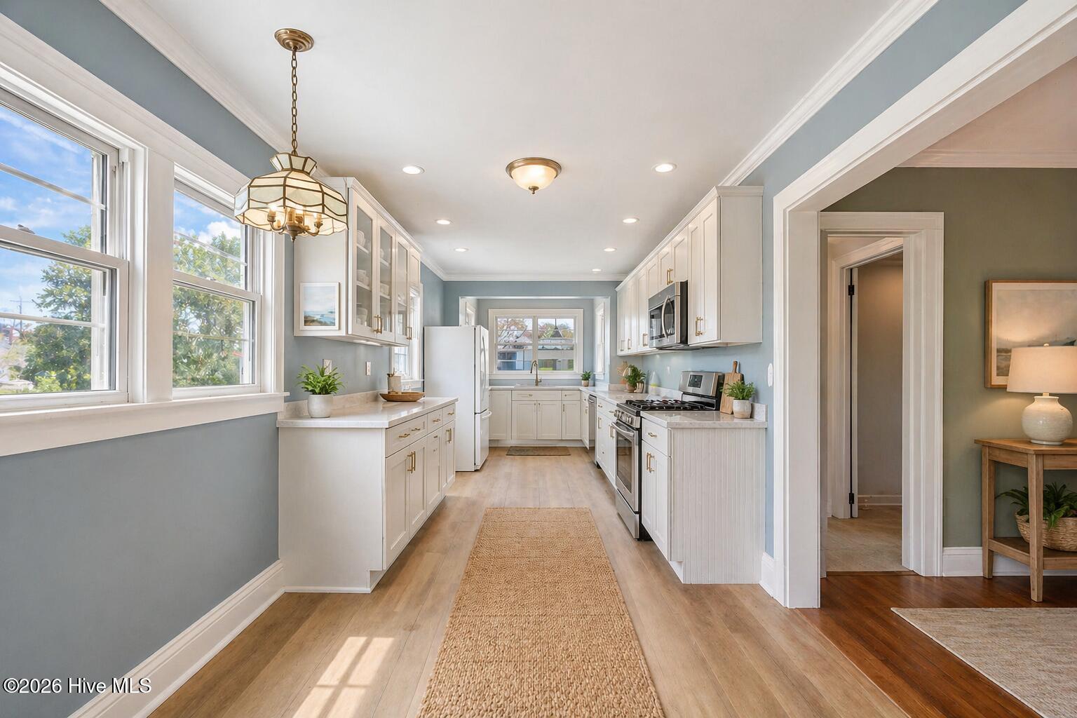 2472 Cedar Island Road