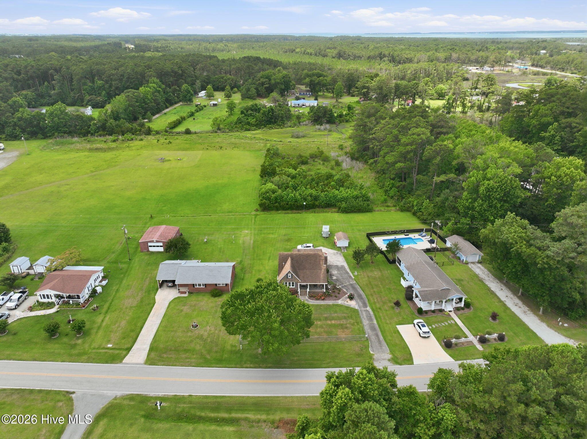 534 Gillikin Road