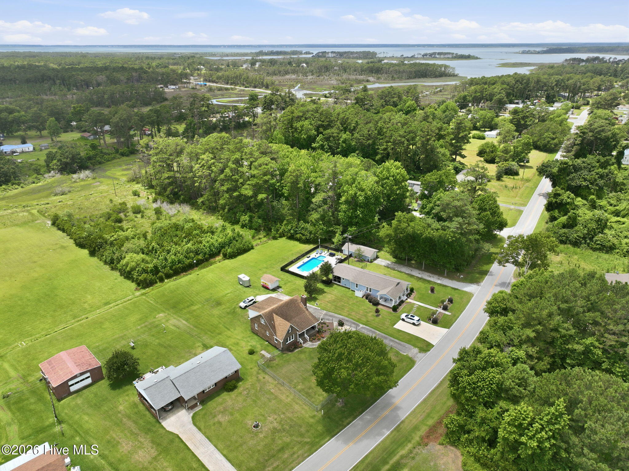 534 Gillikin Road