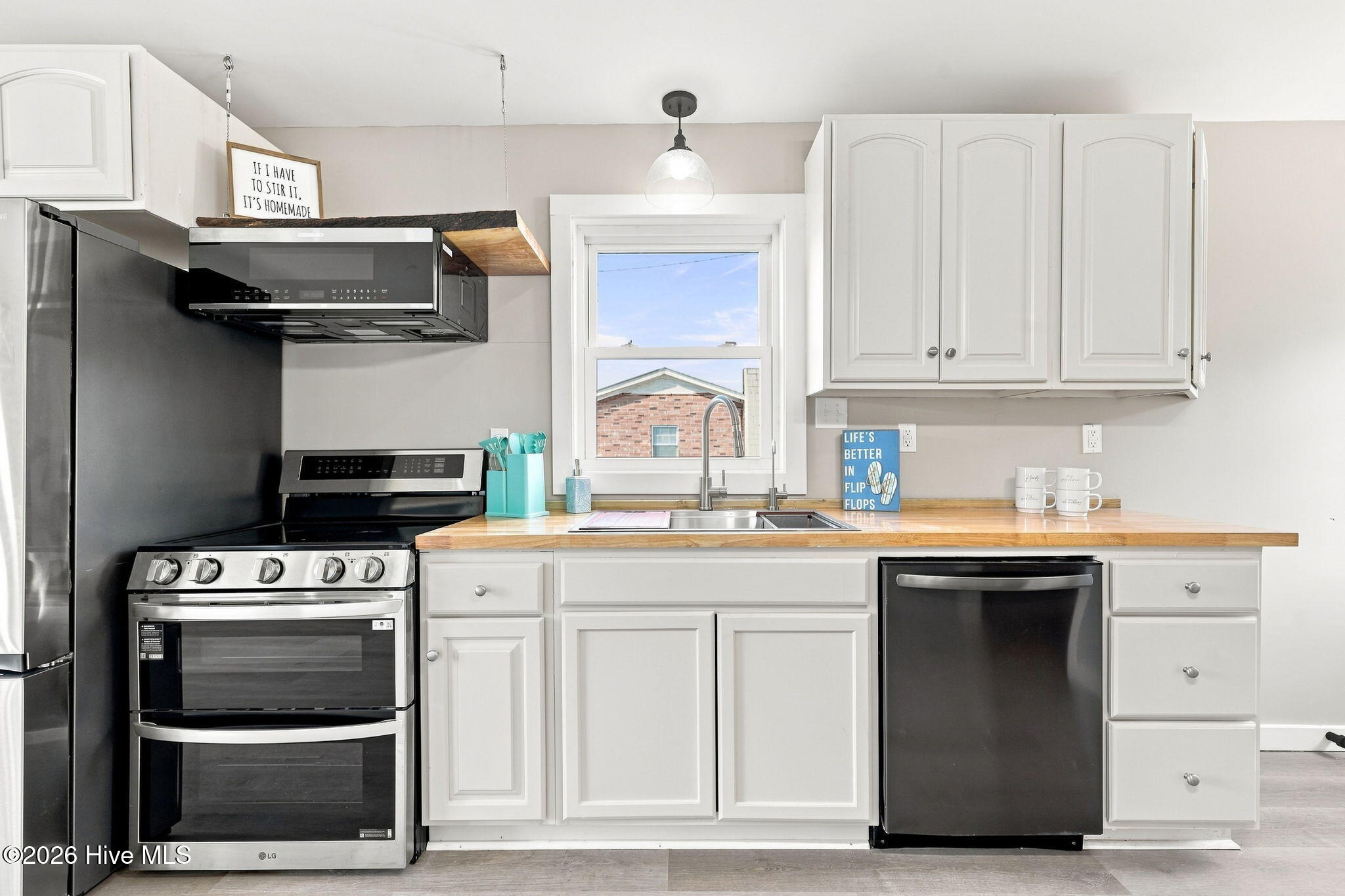 377 Diamond City Drive