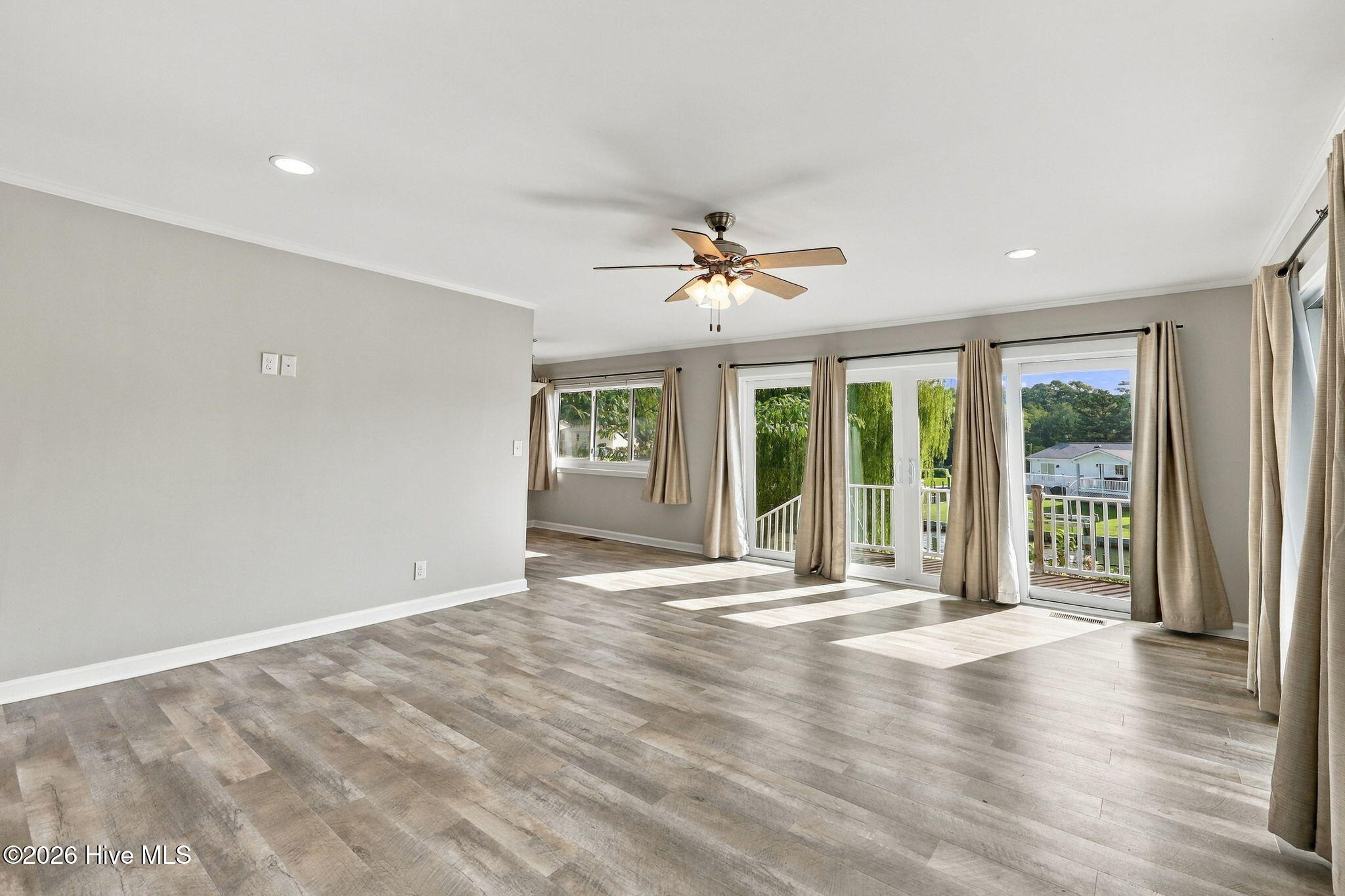 315 Holly Lane