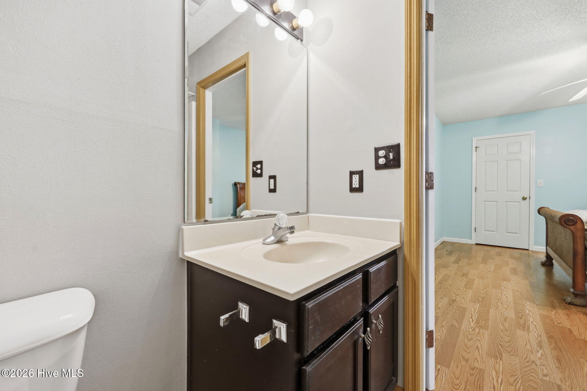 303 Barbour Road 1004